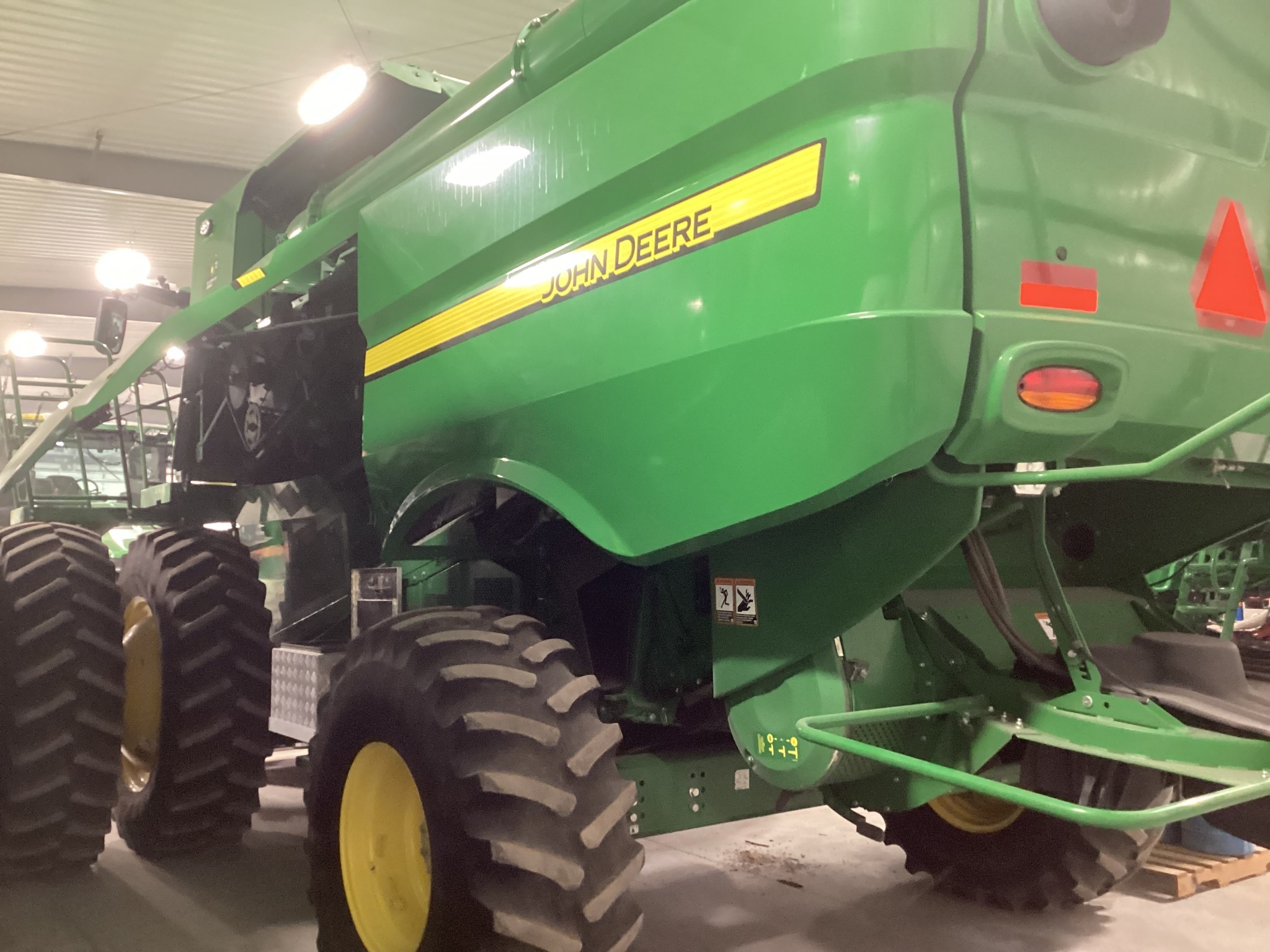 2022 John Deere S770 Combine