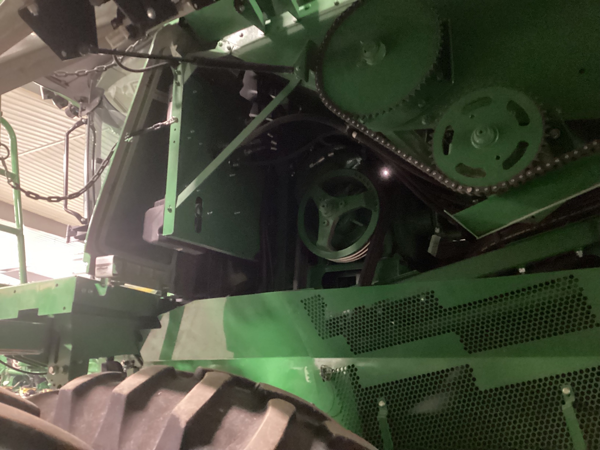 2022 John Deere S770 Combine