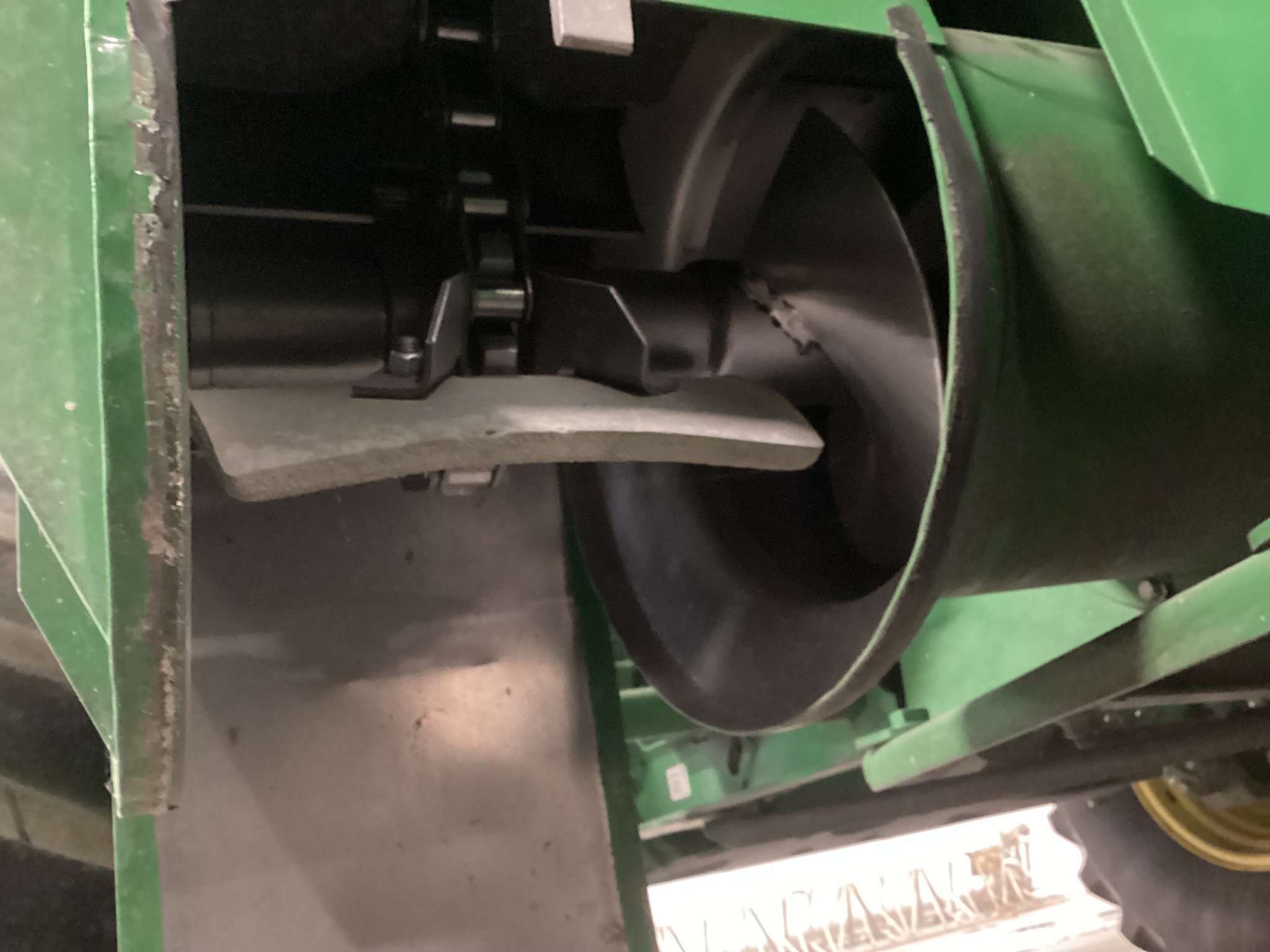 2022 John Deere S770 Combine