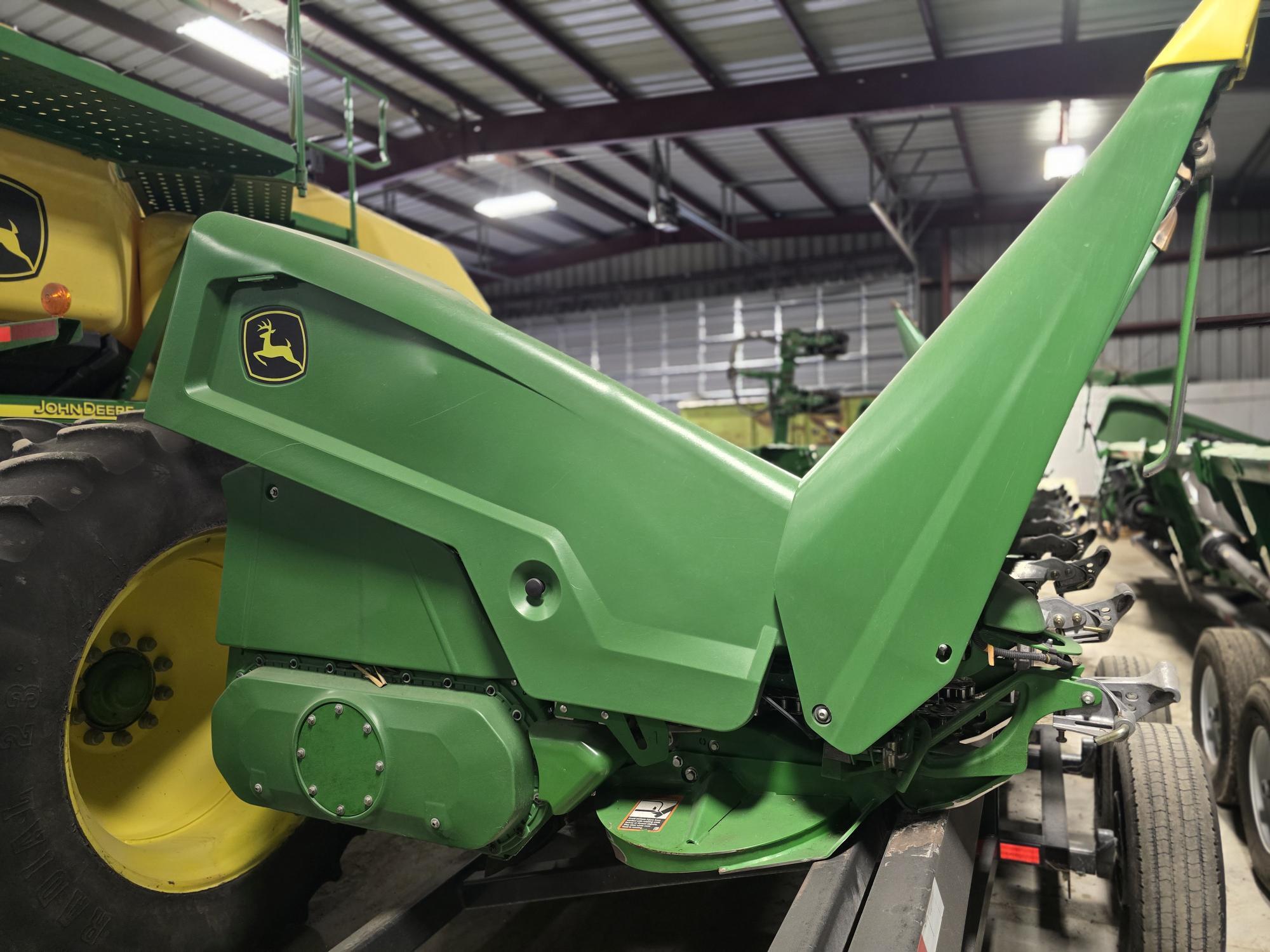 2021 John Deere C12R Corn Head
