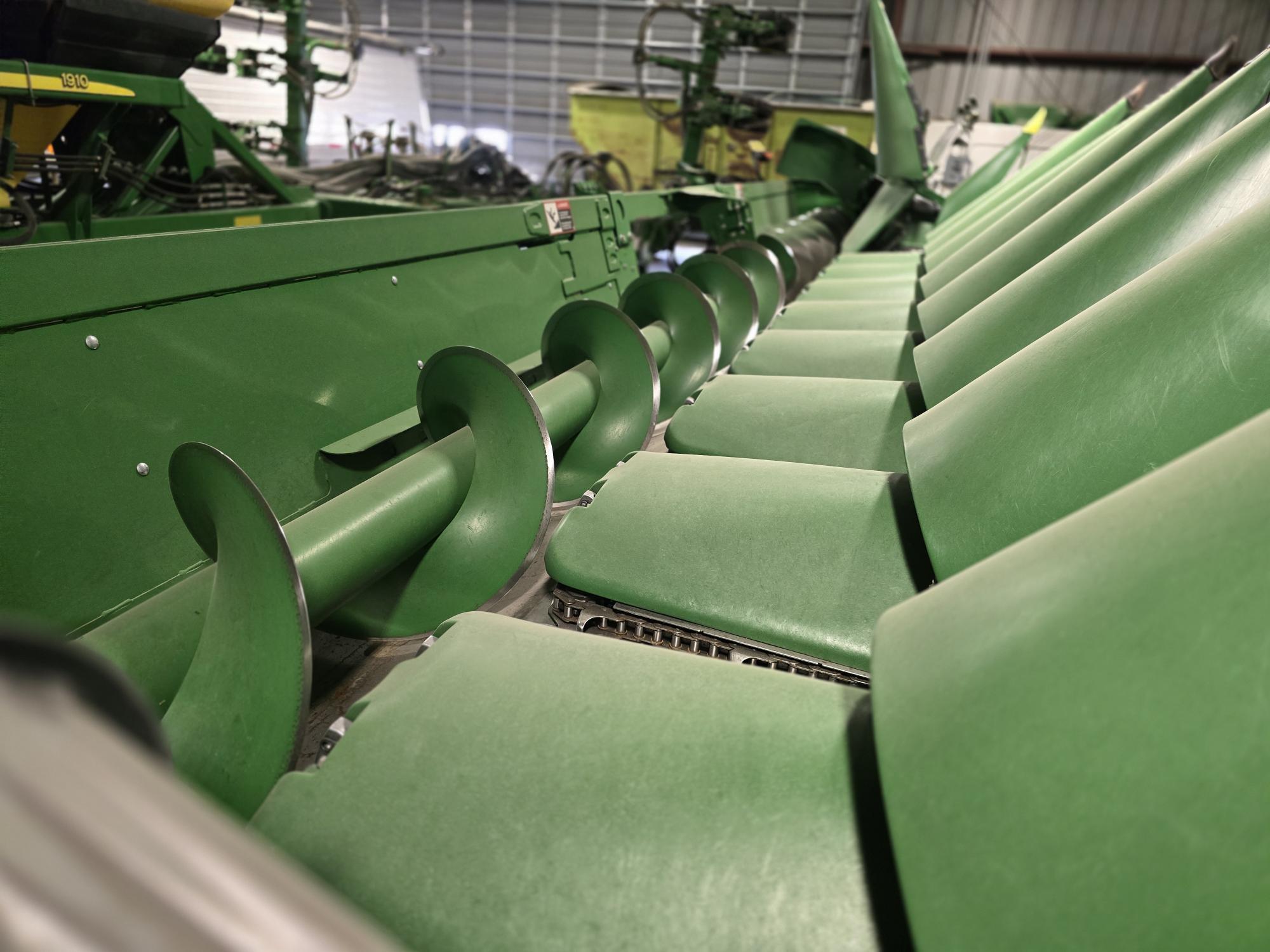 2021 John Deere C12R Corn Head