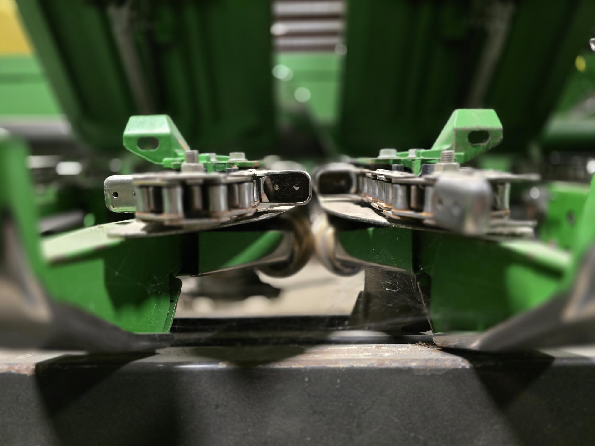 2021 John Deere C12R Corn Head