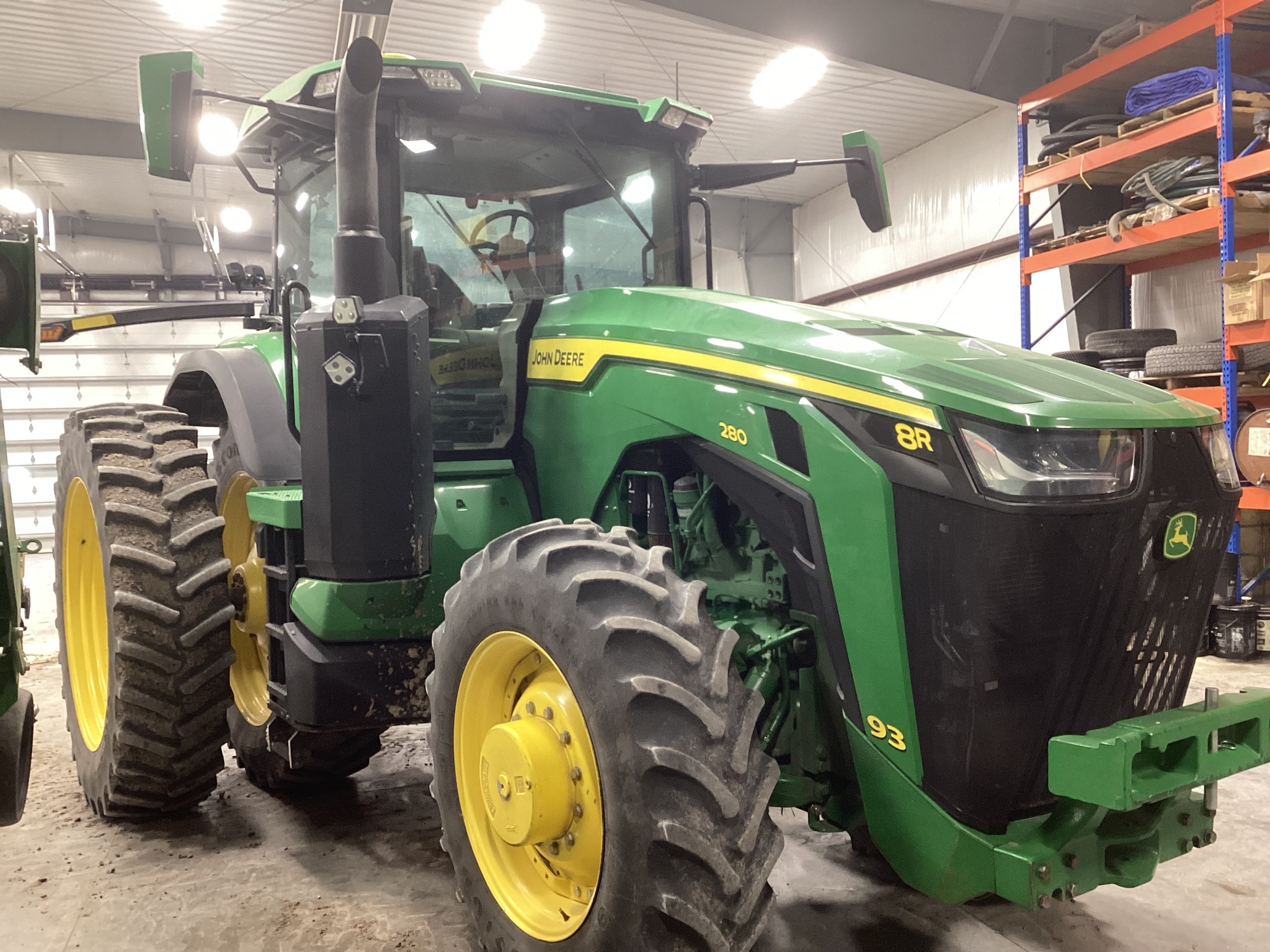 2022 John Deere 8R 280 Tractor