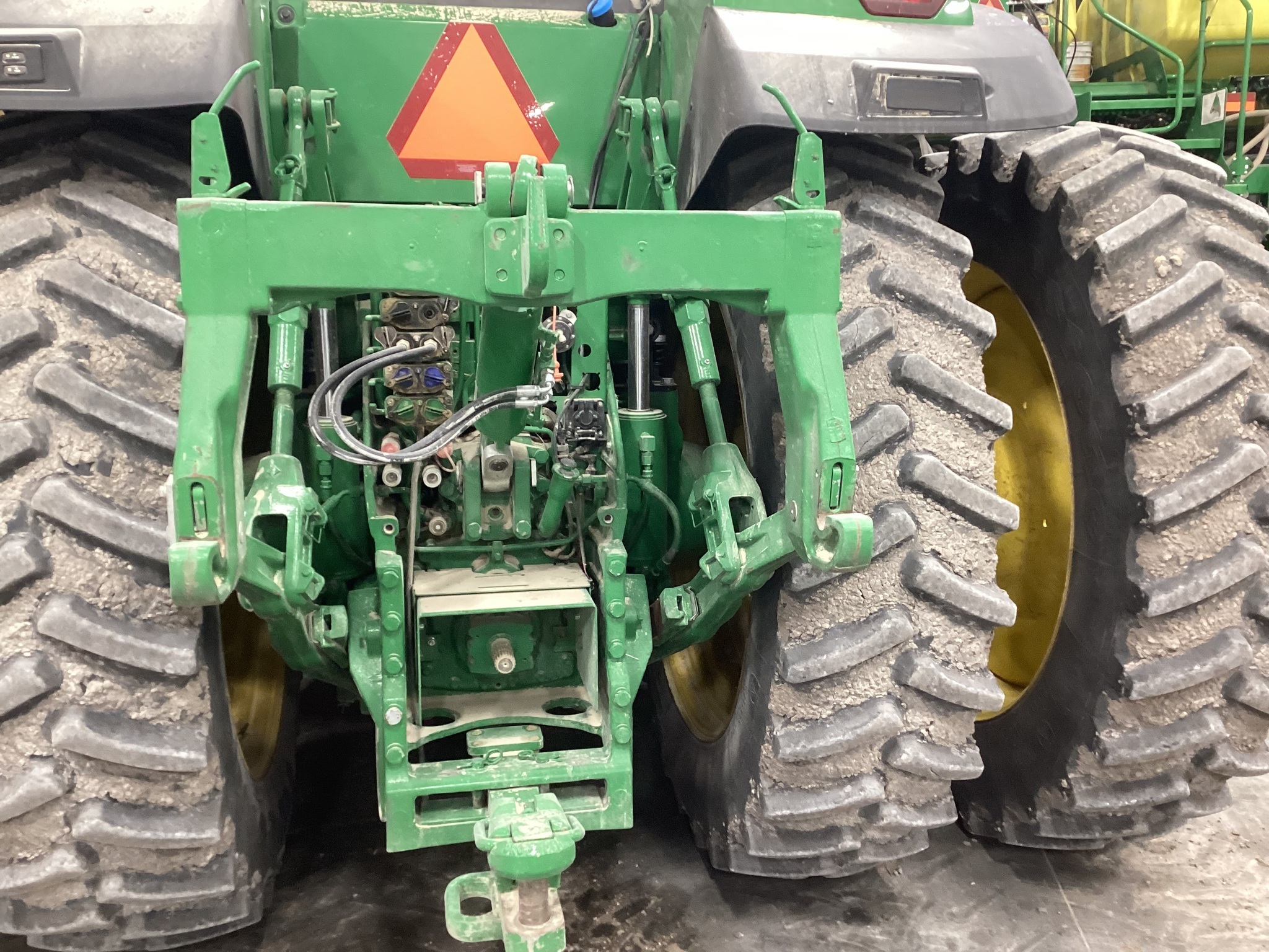 2022 John Deere 8R 280 Tractor