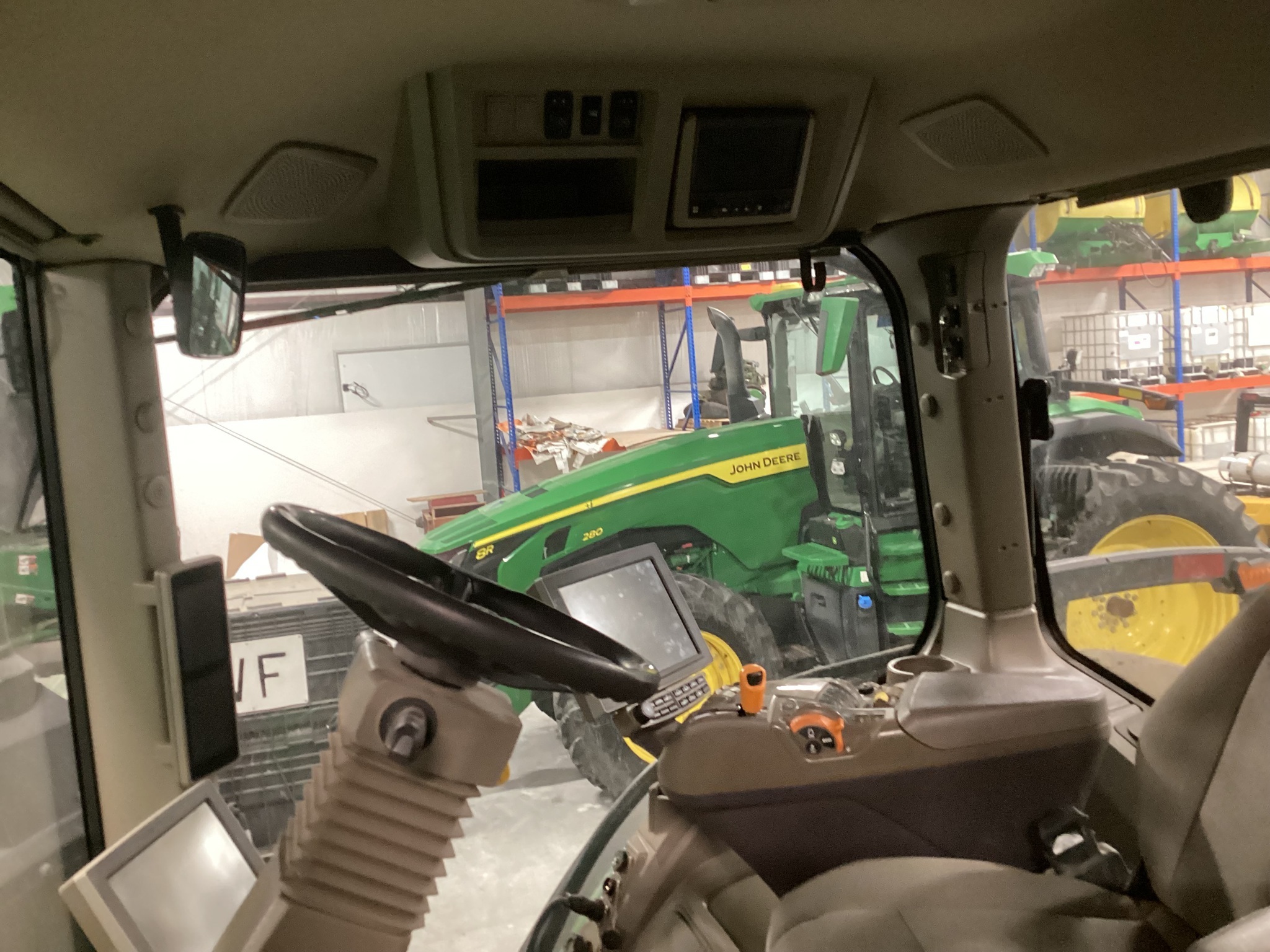 2022 John Deere 8R 280 Tractor