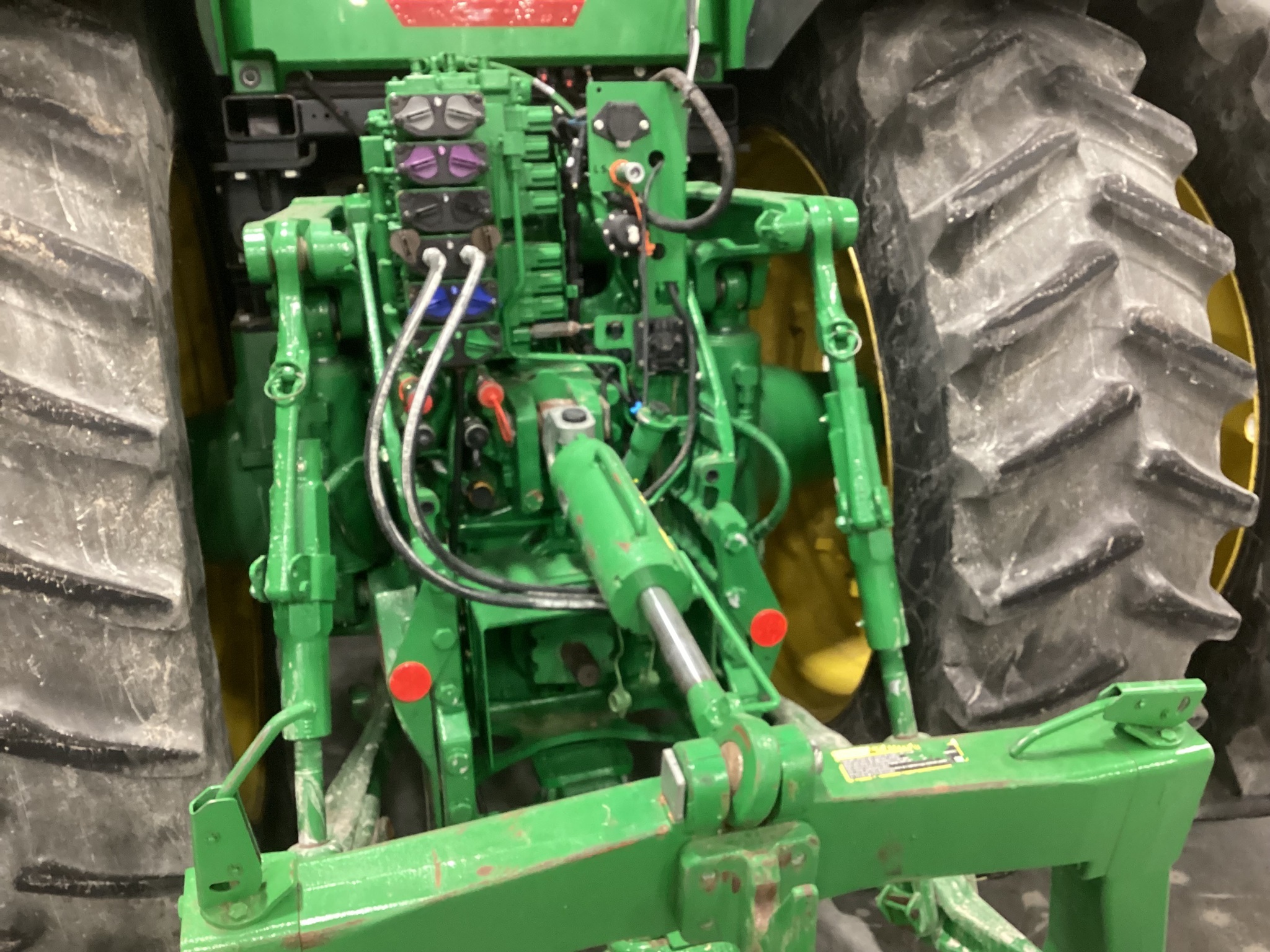 2022 John Deere 8R 280 Tractor