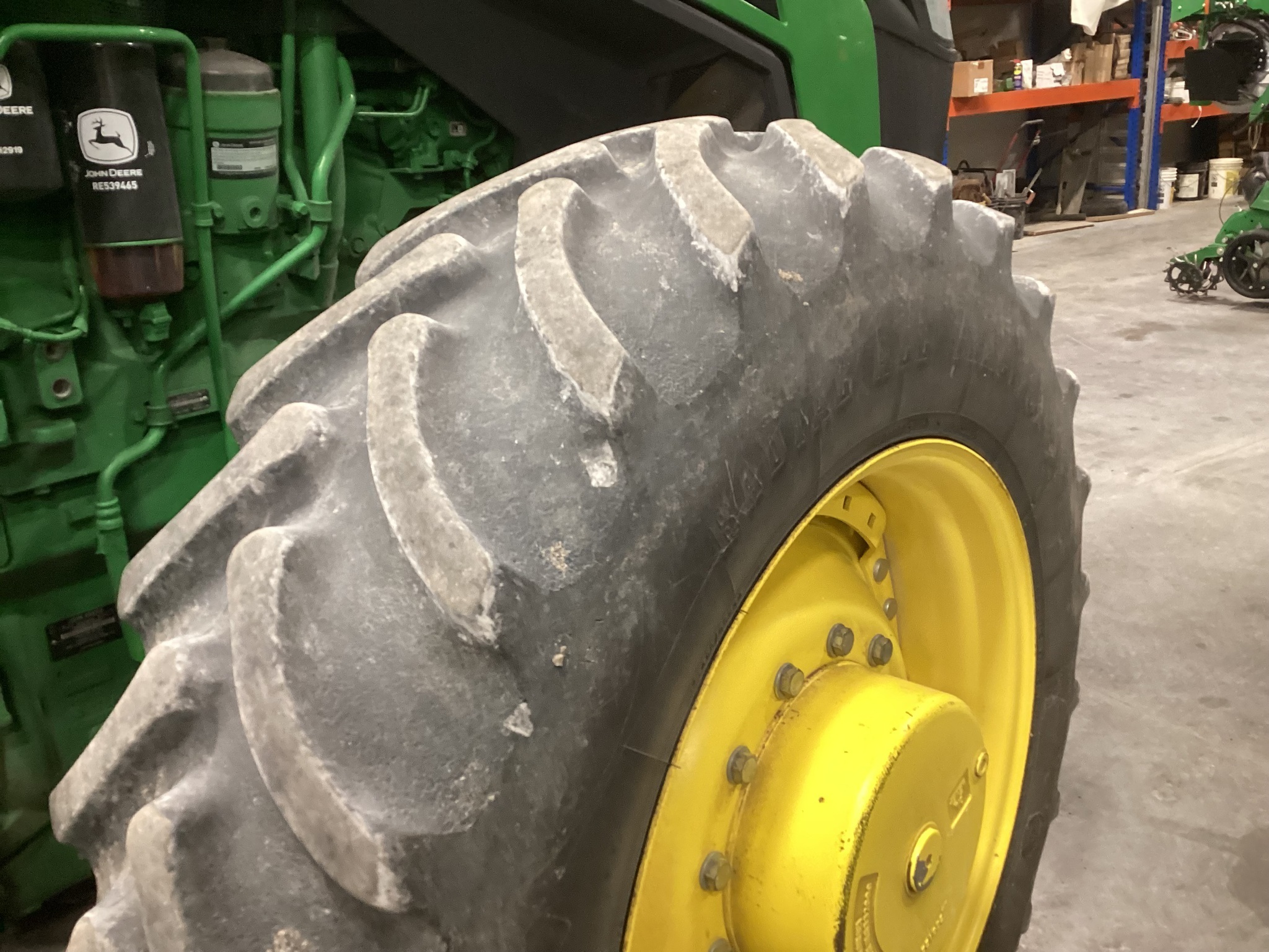 2022 John Deere 8R 280 Tractor