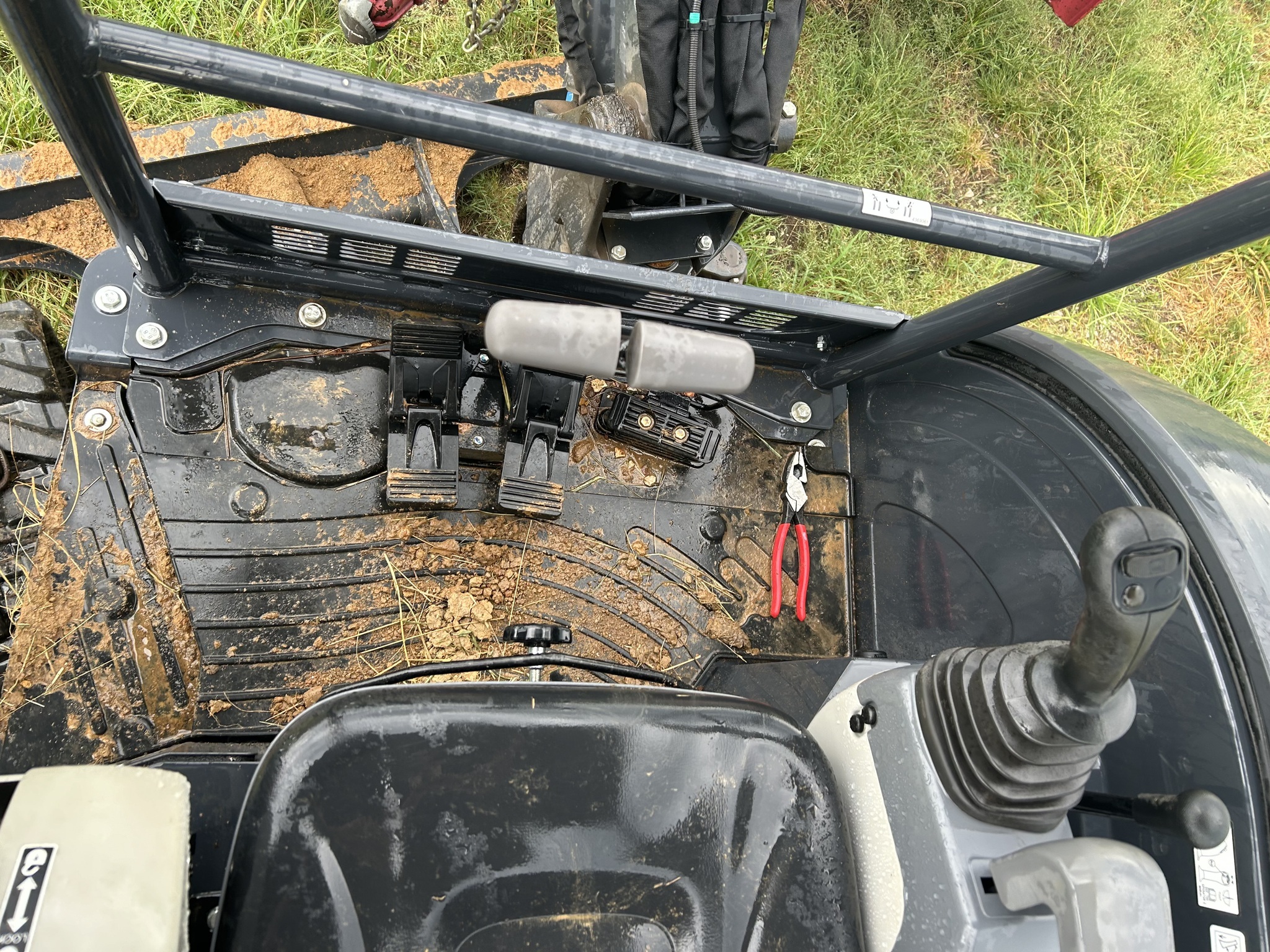 2025 John Deere 26 P Mini Excavator