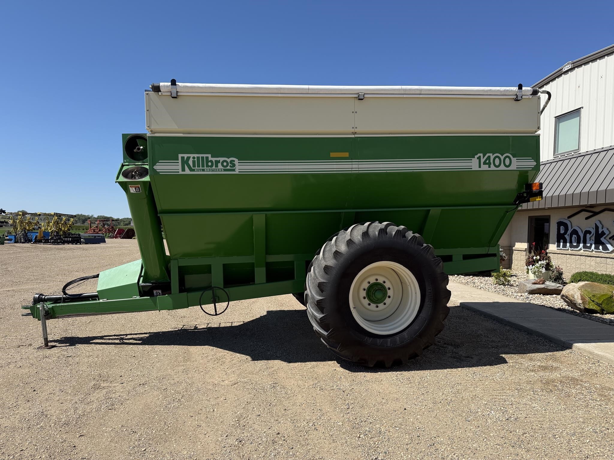  Killbros 1400 Grain Cart