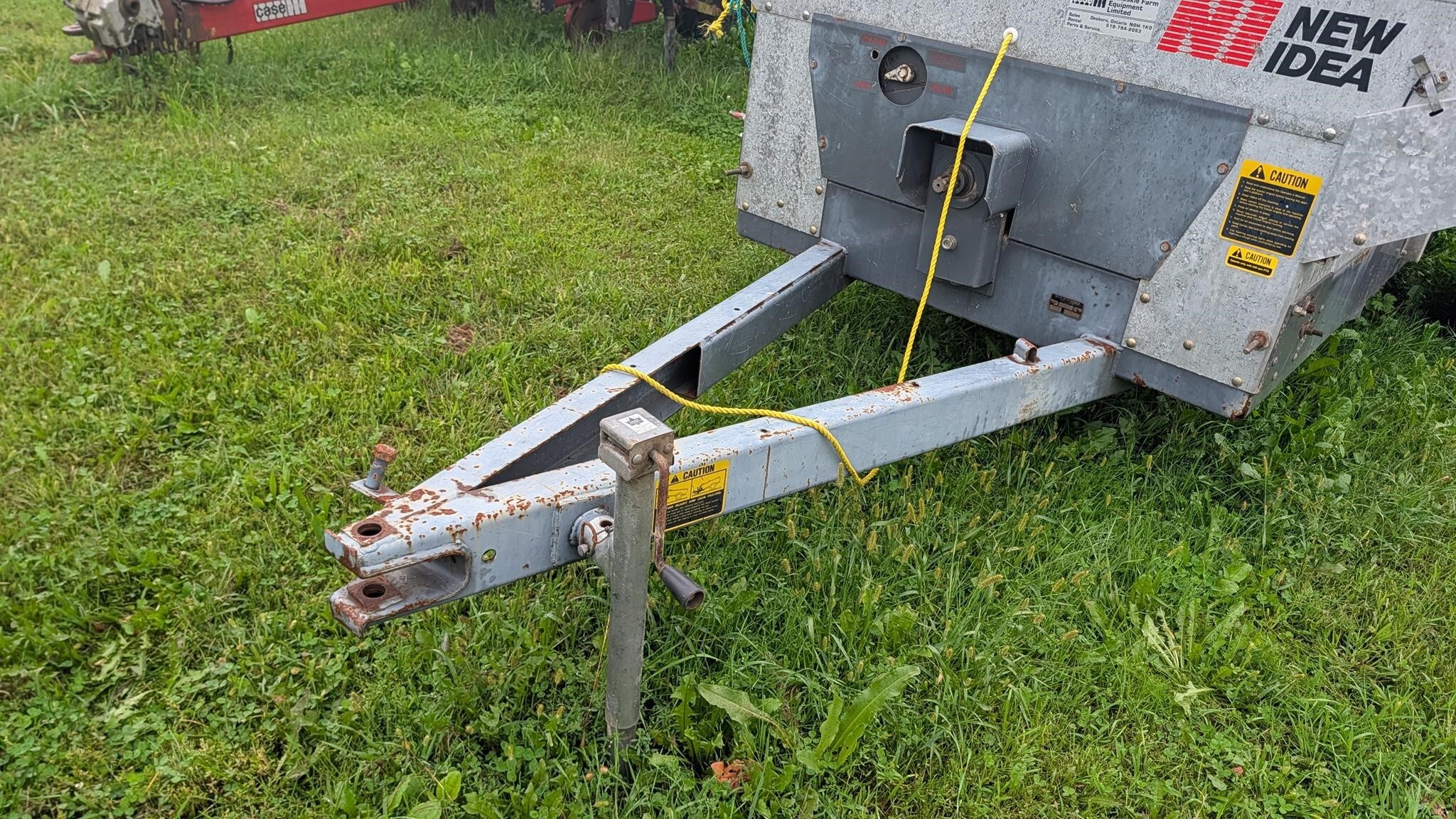 1991 New Idea 3618 Manure Spreader