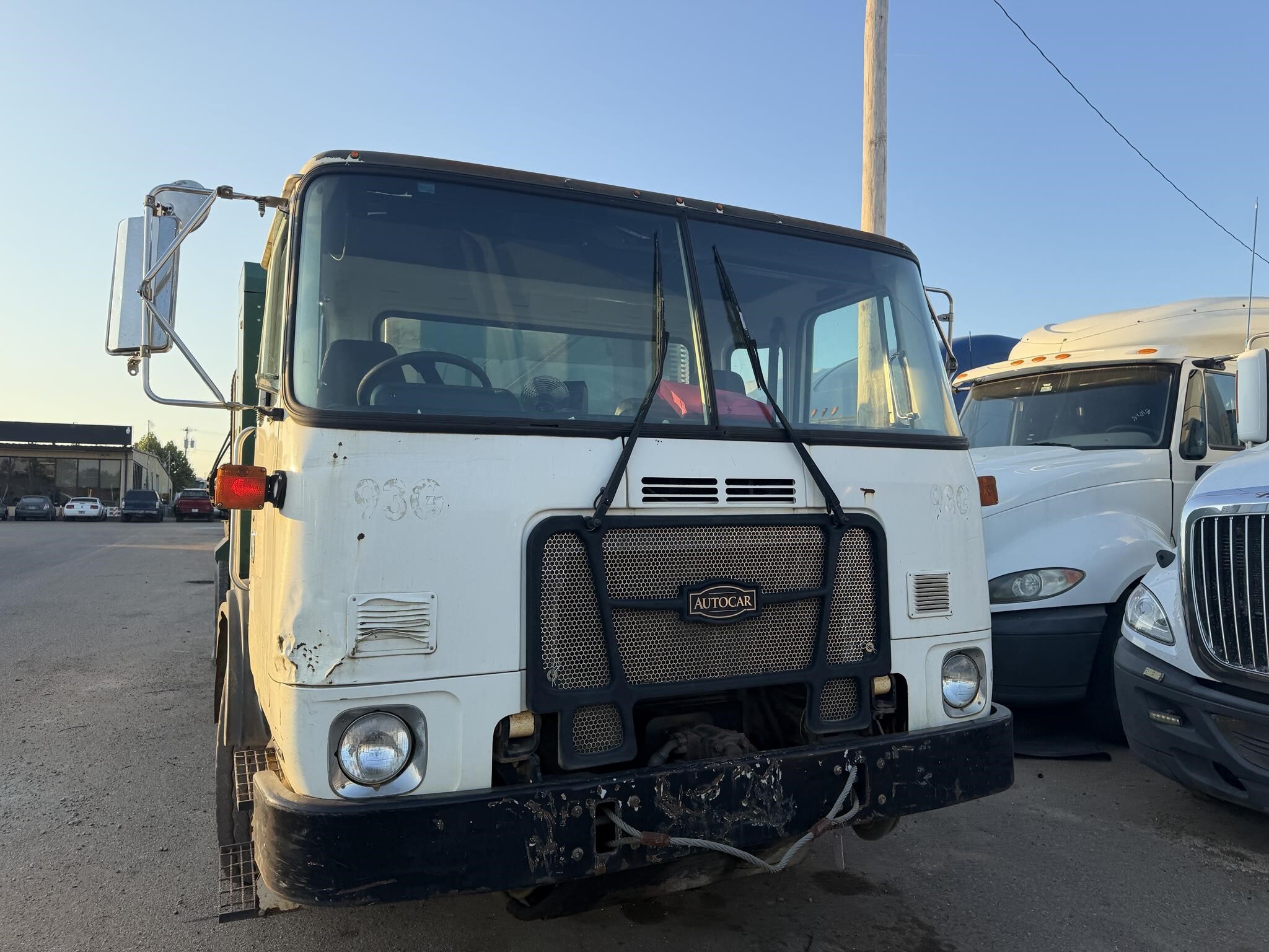 2012 AutoCar Xpeditor Semi Trucks/Trailer