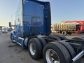 2017 Kenworth T680 Semi Trucks/Trailer