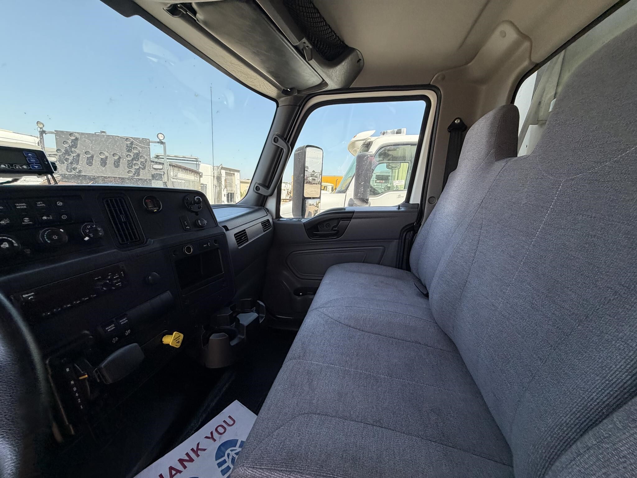 2020 International MV Box Trucks/Trailer