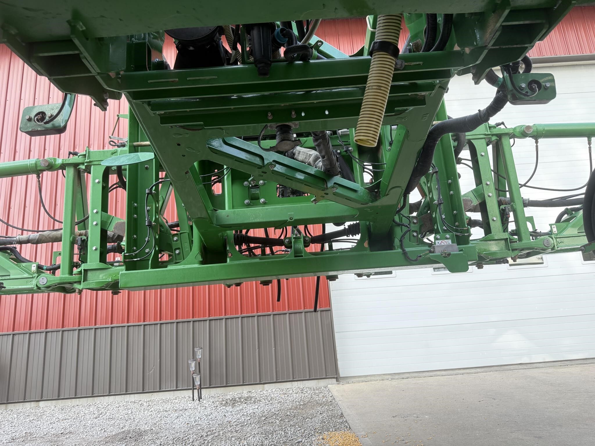 2018 John Deere R4038 Self-Propelled Sprayer