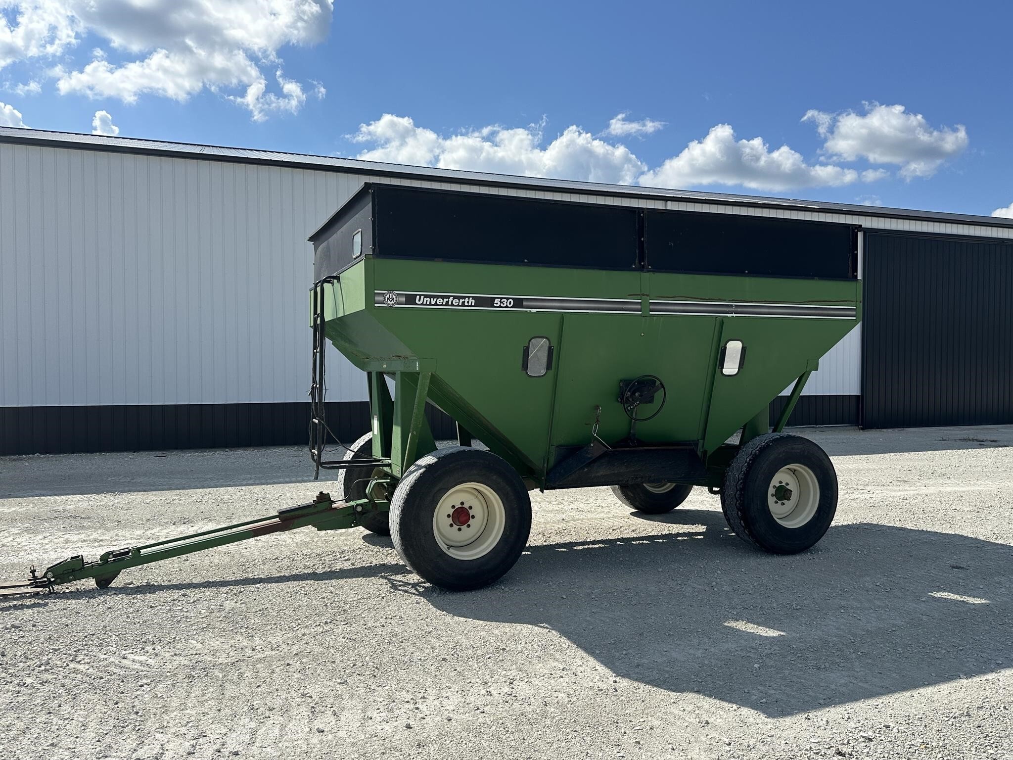  Unverferth 530 Gravity Wagon