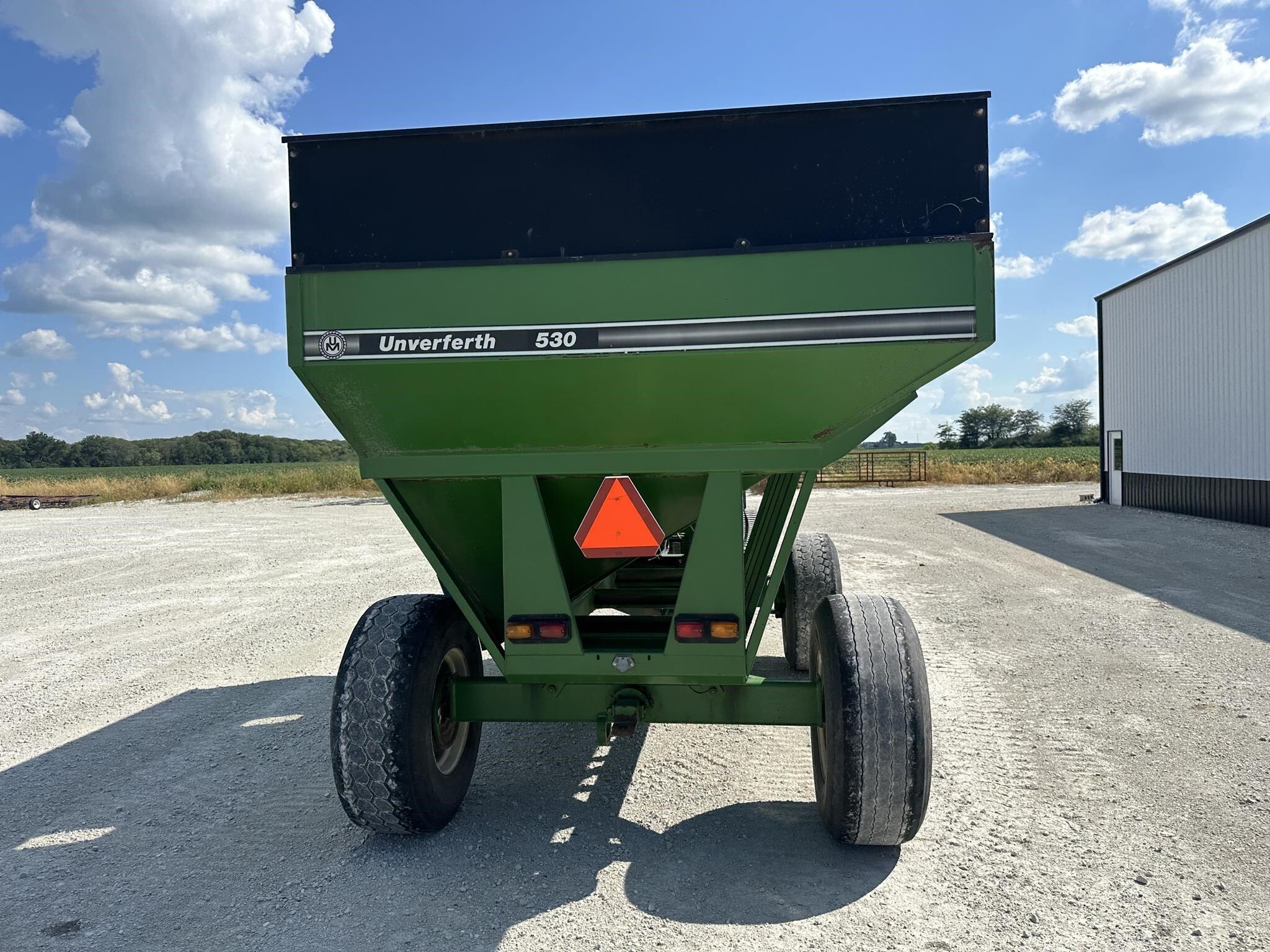  Unverferth 530 Gravity Wagon