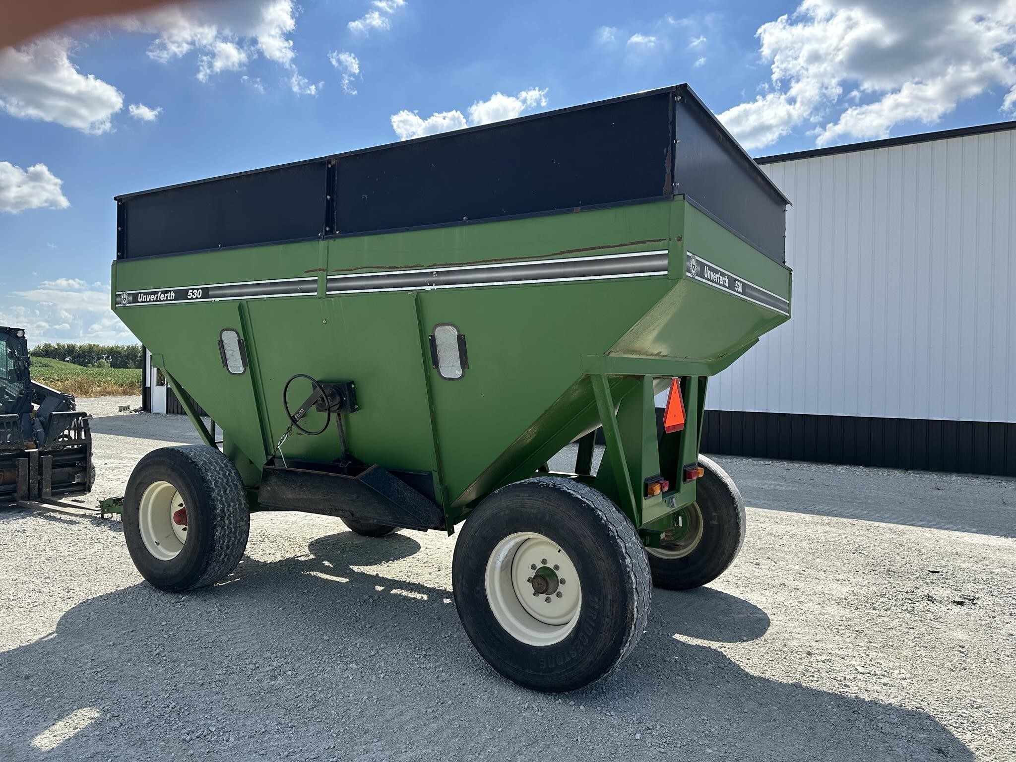  Unverferth 530 Gravity Wagon