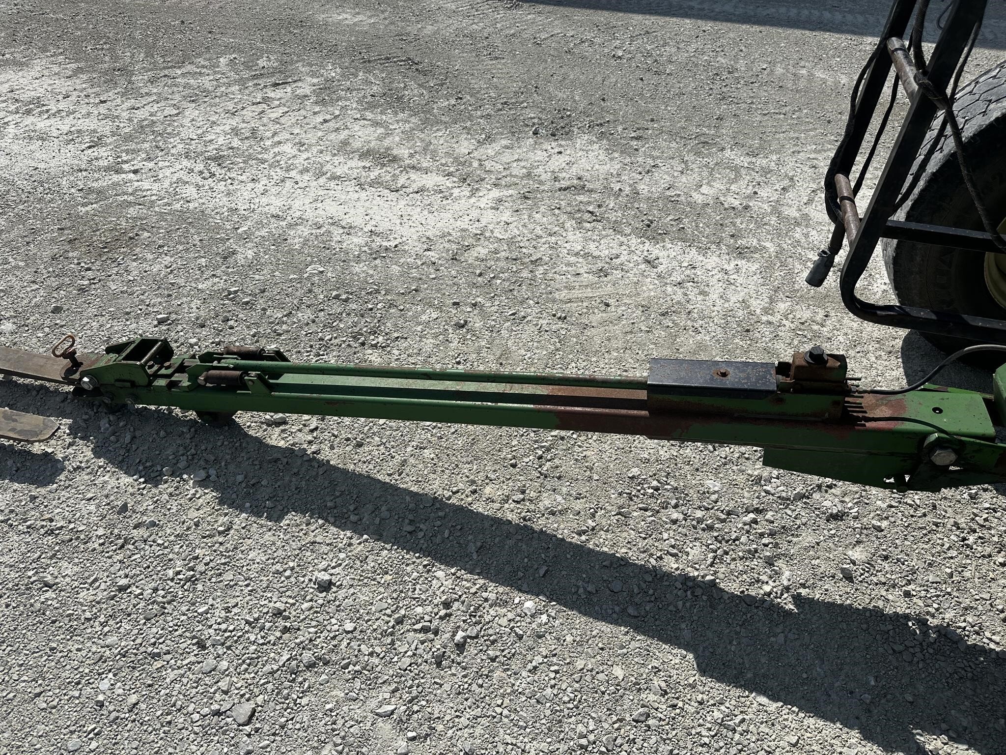  Unverferth 530 Gravity Wagon