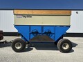  DMI D390 Gravity Wagon