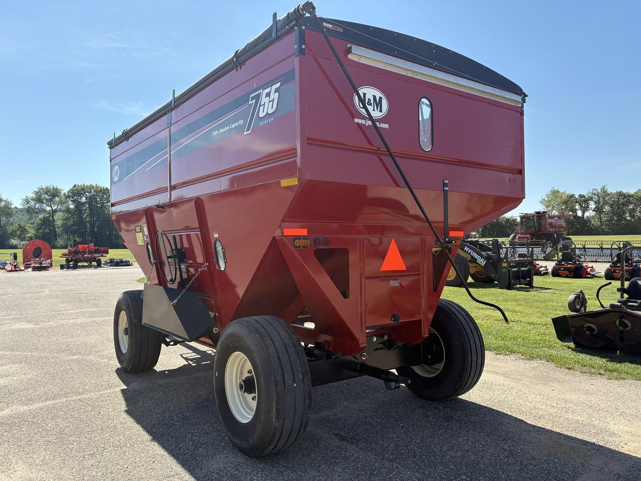 2023 J&M 755SD Gravity Wagon