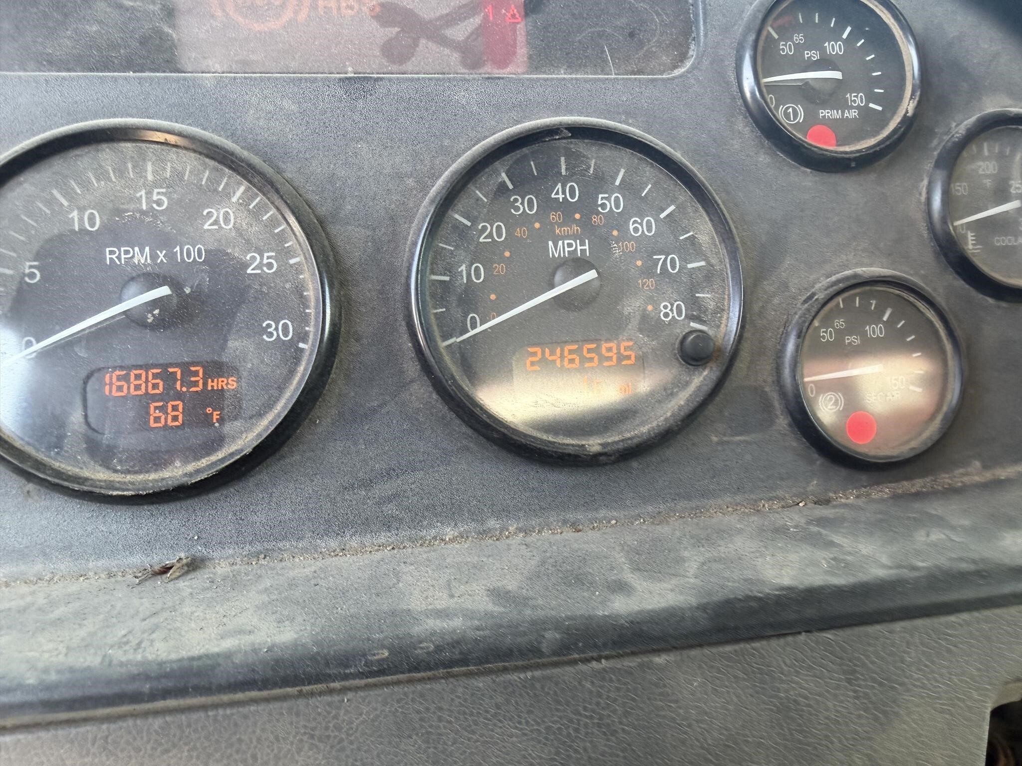 2012 Peterbilt 337 Semi Trucks/Trailer