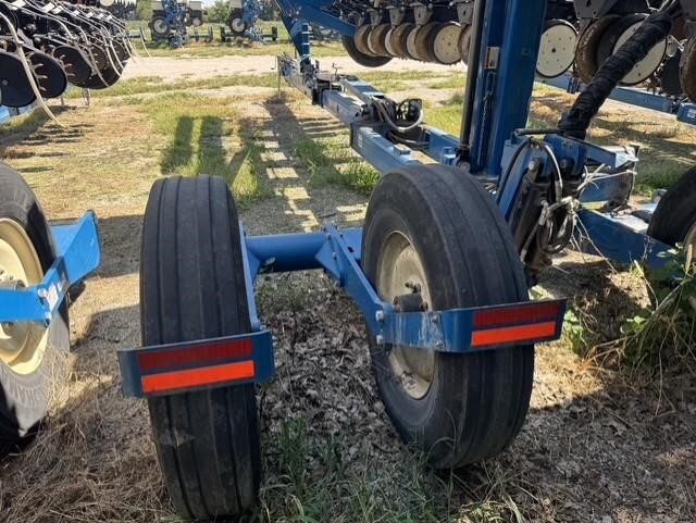 2010 Kinze 3660 Planter