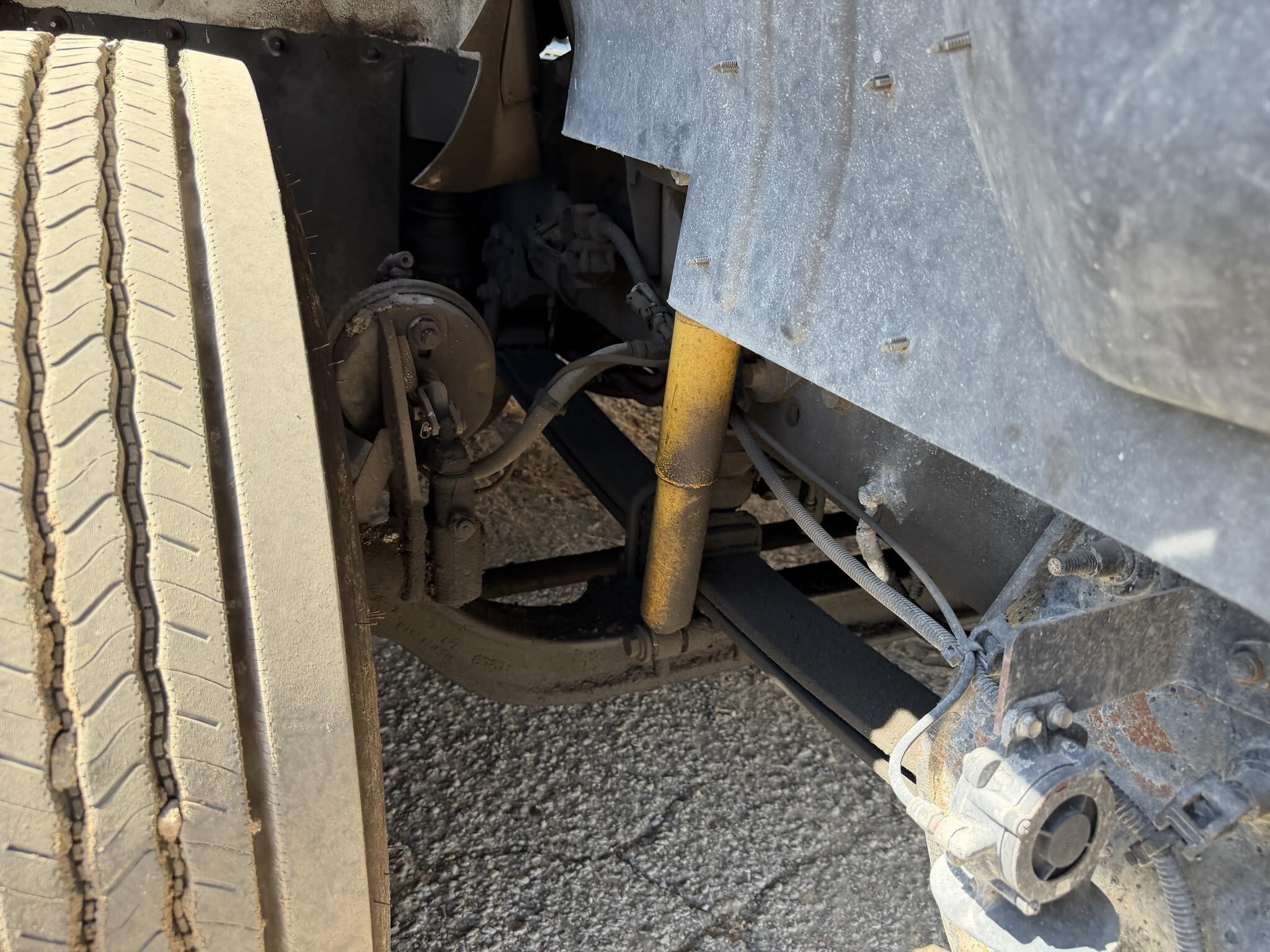2015 International WORKSTAR 7600 Semi Trucks/Trailer