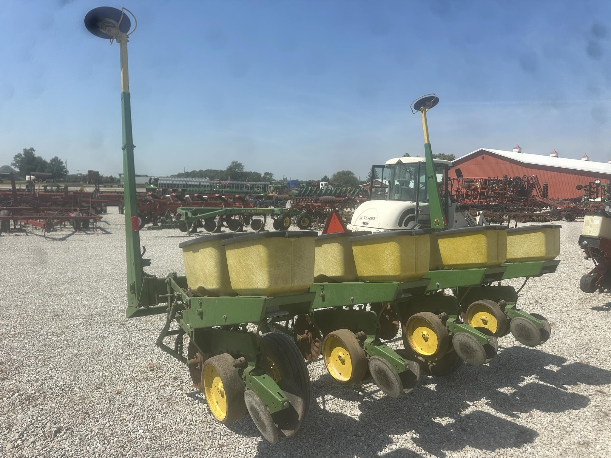  John Deere 7000 Planter