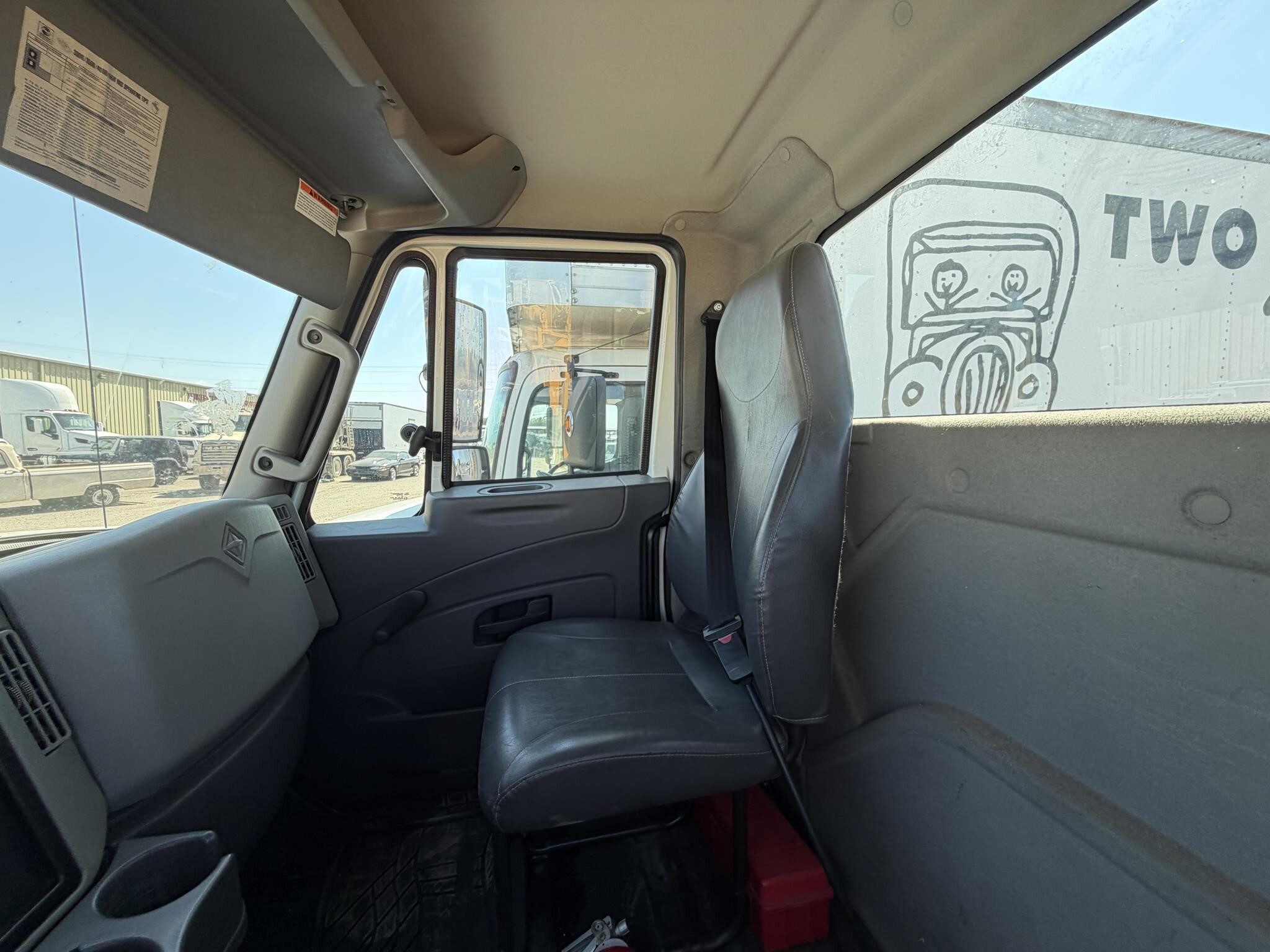 2015 International WORKSTAR 7600 Semi Trucks/Trailer