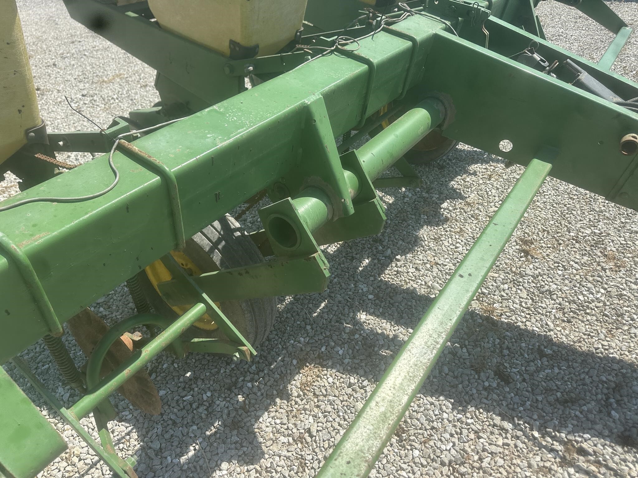  John Deere 7000 Planter