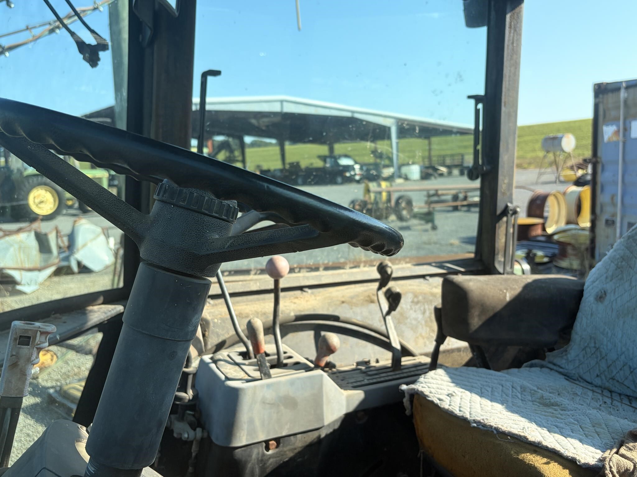 1991 John Deere 2355 Tractor