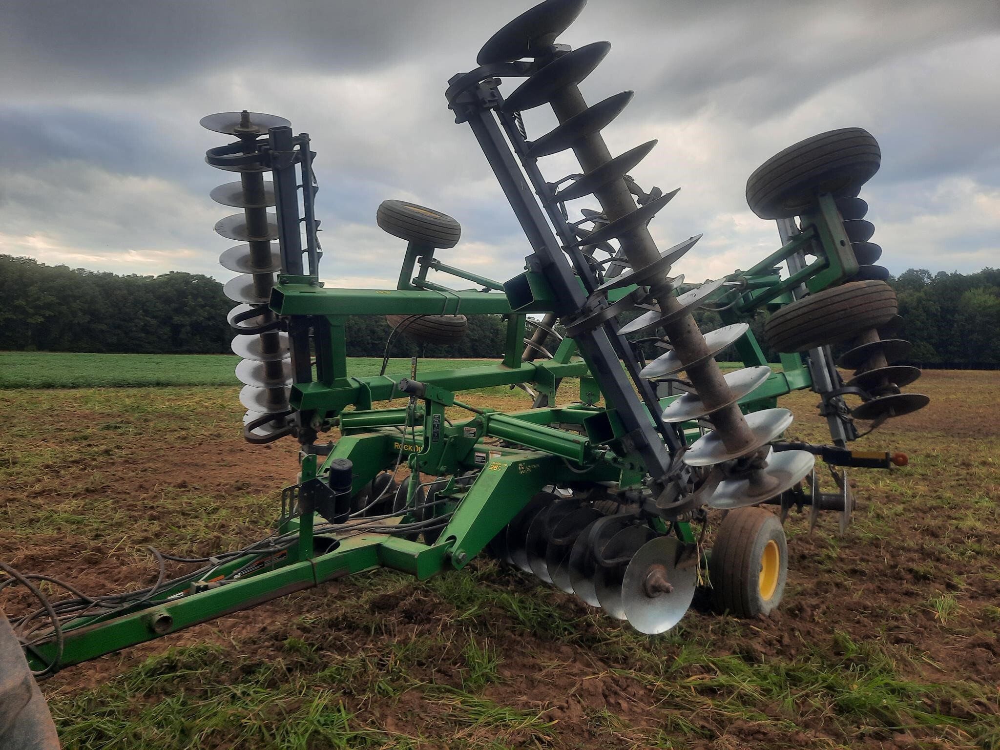  John Deere 637 Disk