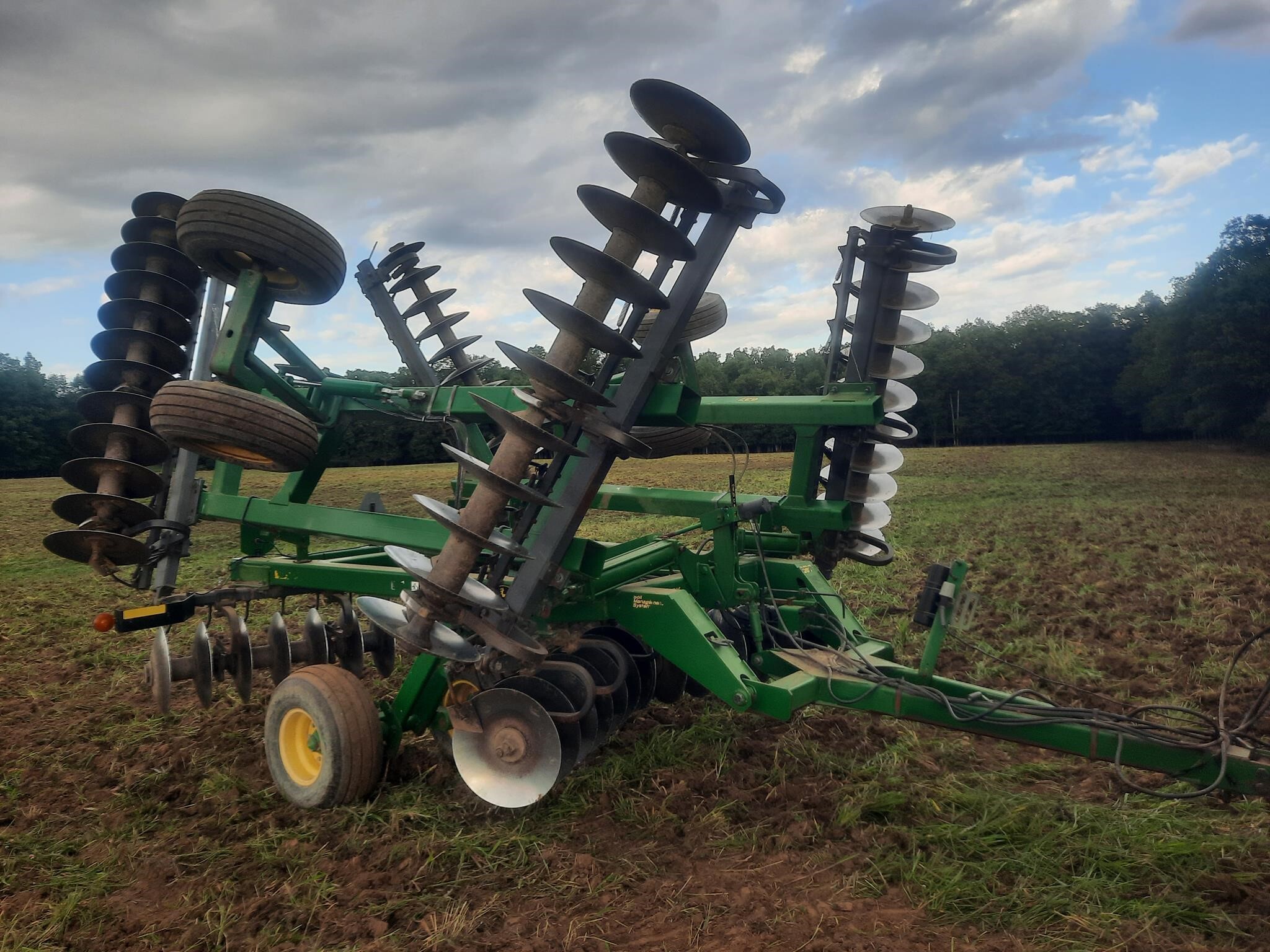  John Deere 637 Disk
