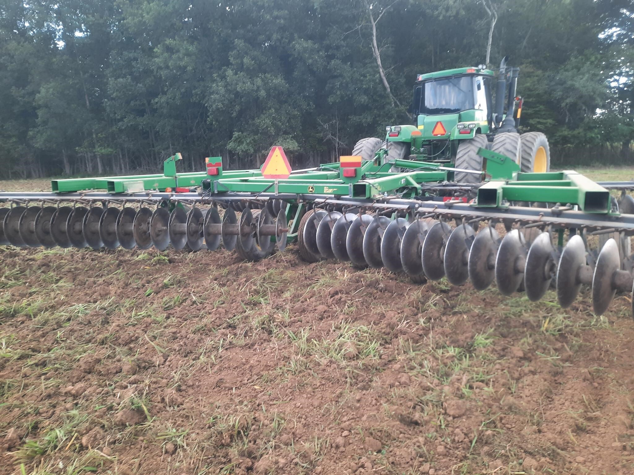  John Deere 637 Disk