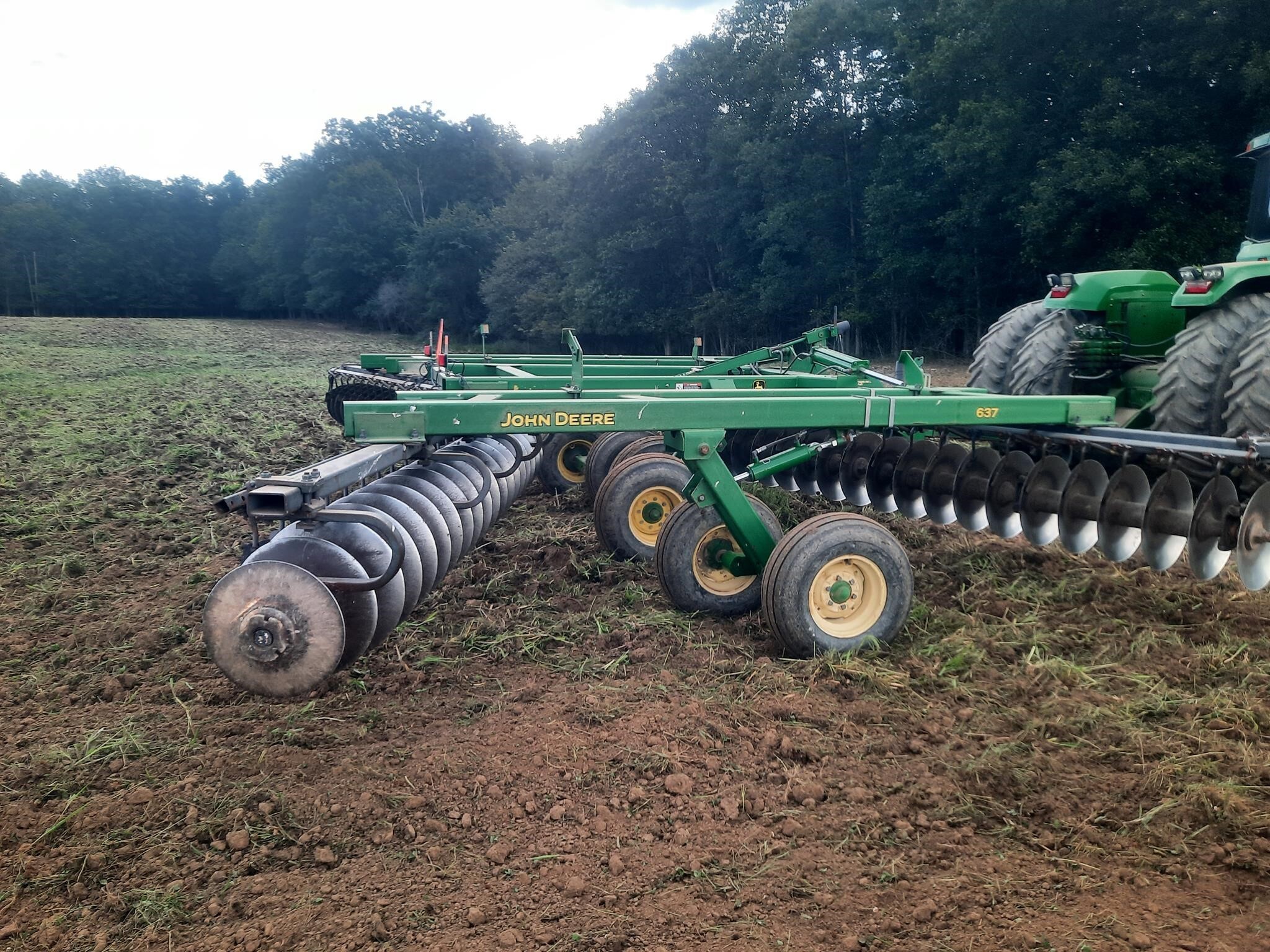  John Deere 637 Disk