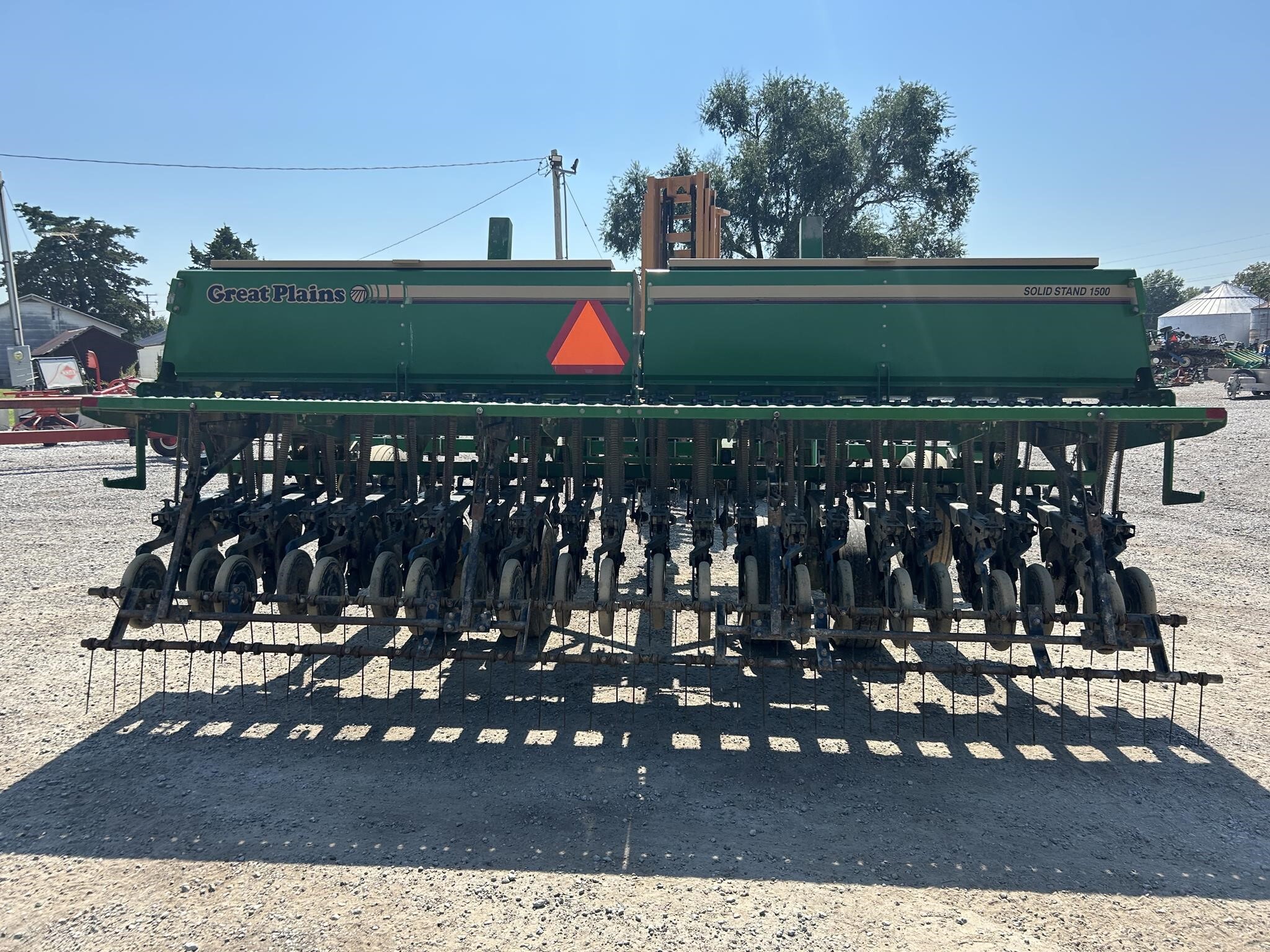  Great Plains Solid Stand 1500 Drill