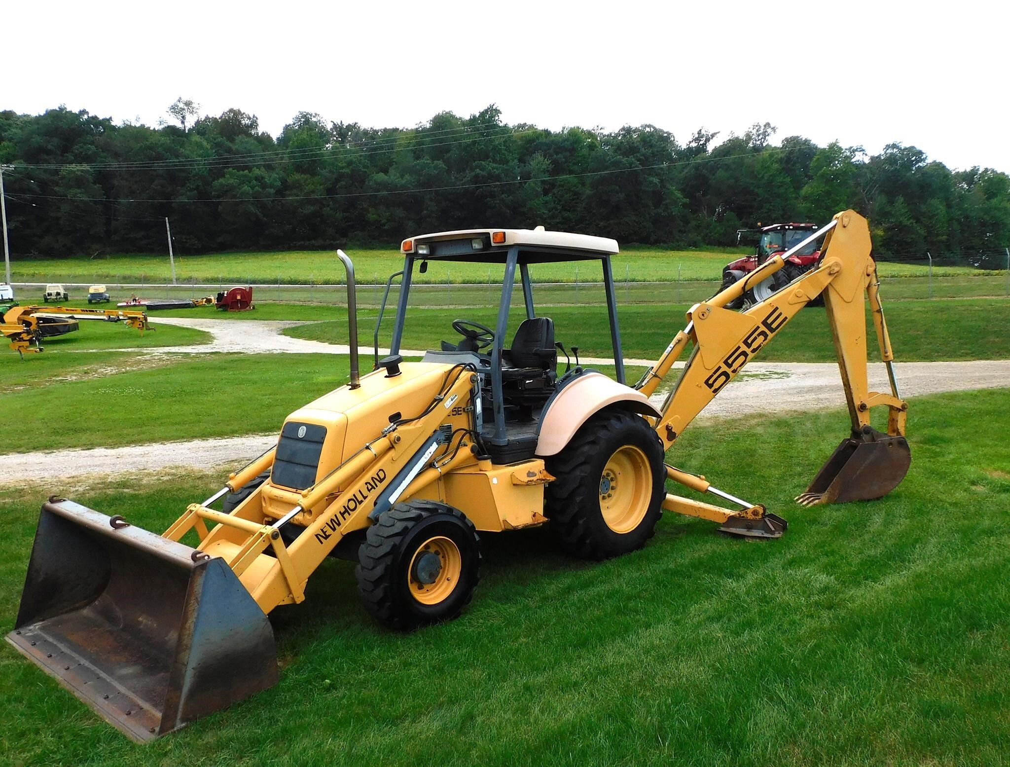 1999 New Holland 555E Backhoe