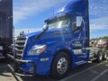 2019 Freightliner Cascadia 126 Semi Trucks/Trailer