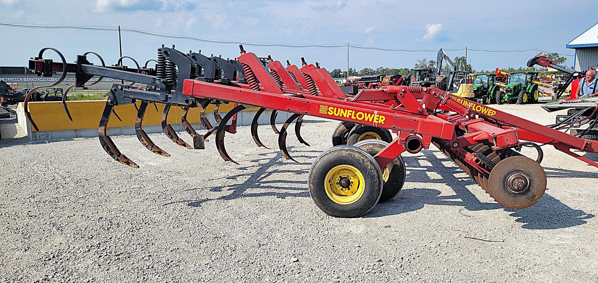 2000 Sunflower 4212-11 Disk Chisel