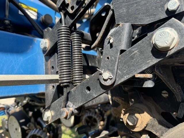 2010 Kinze 3660 ASD Planter
