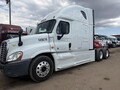 2016 Freightliner Cascadia 125 Semi Trucks/Trailer