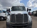 2016 Freightliner Cascadia 125 Semi Trucks/Trailer