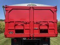 2005 International DURASTAR 4300 Semi Trucks/Trailer