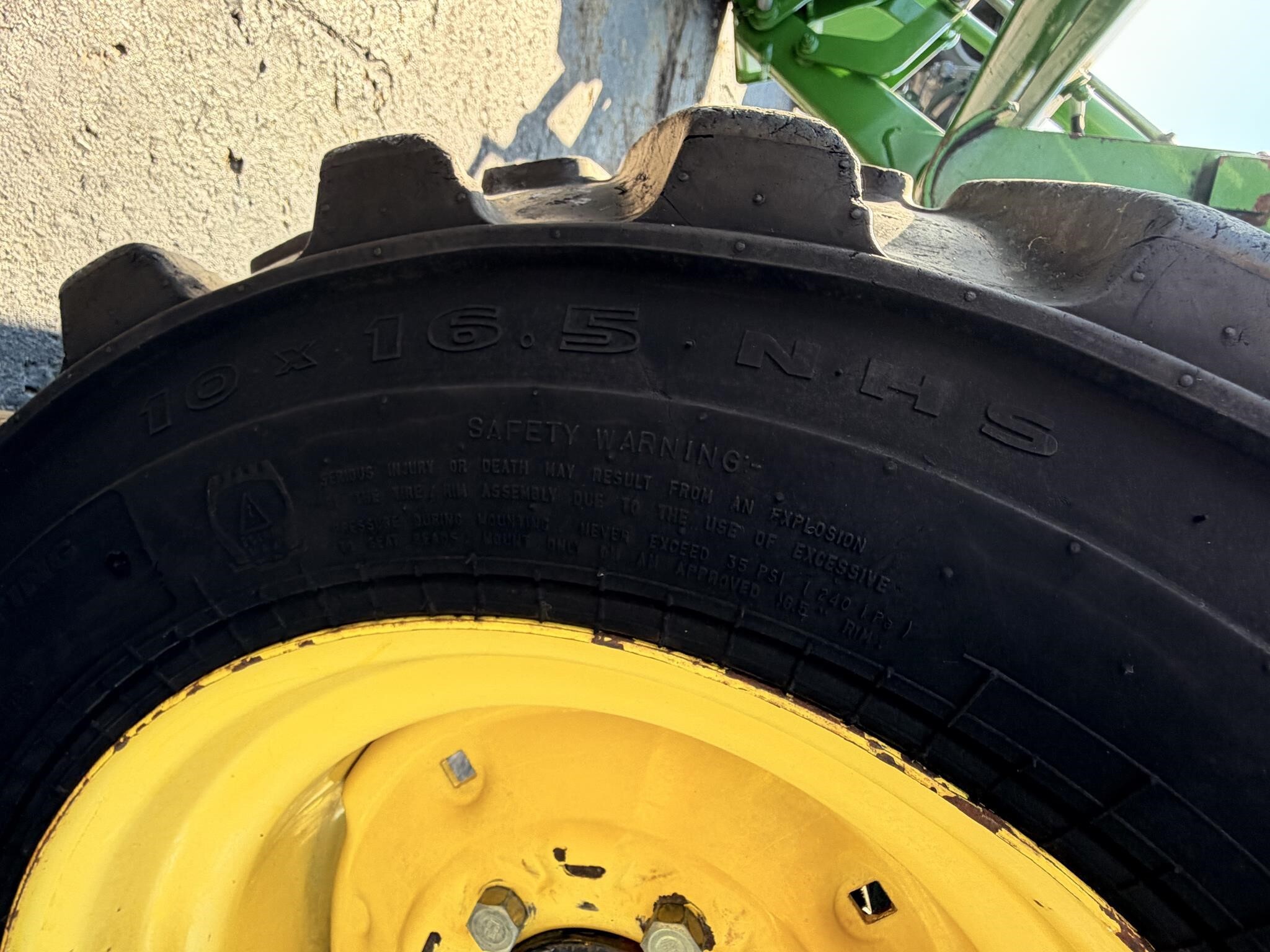 2008 John Deere 4720 Tractor