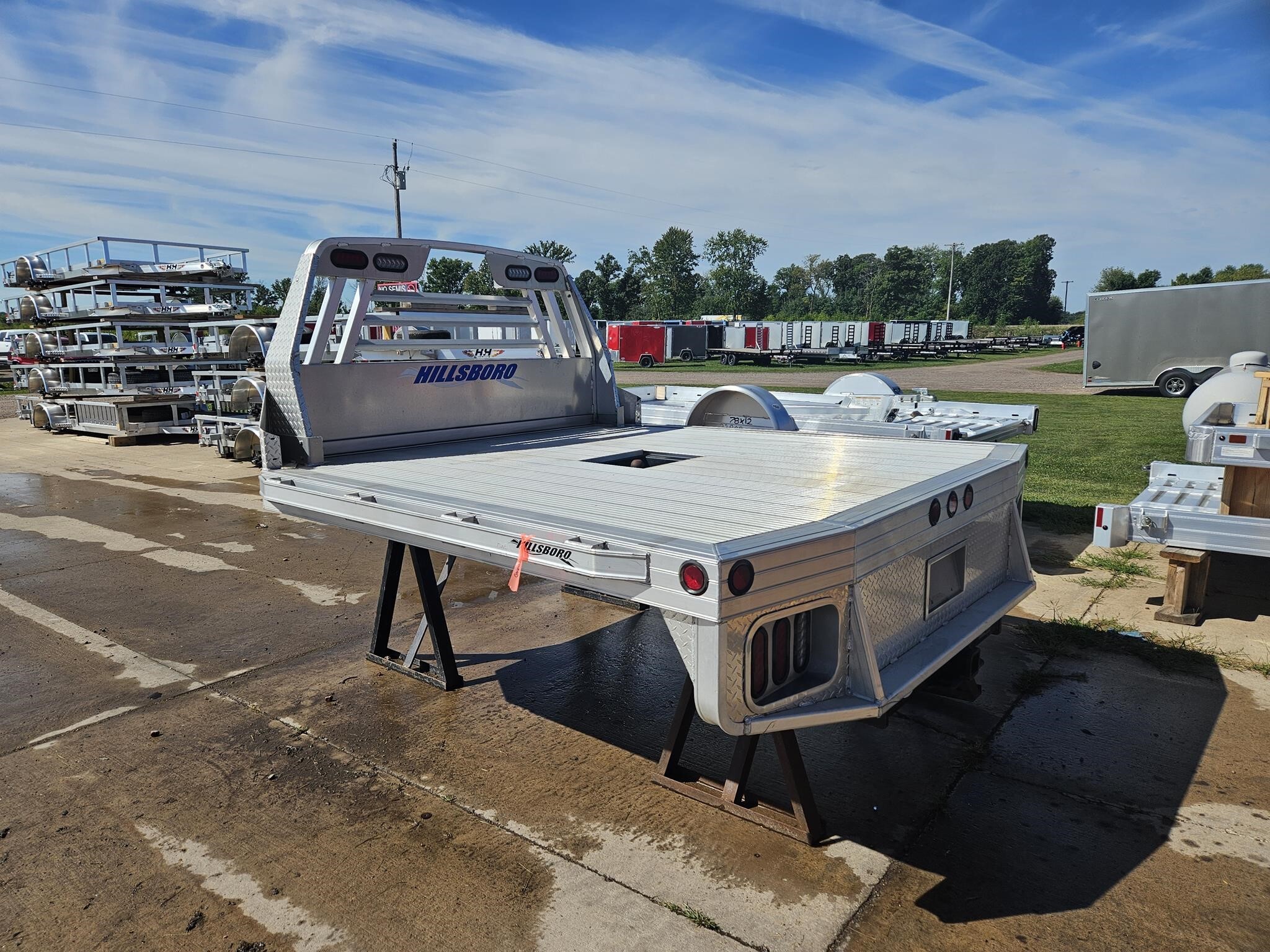 2022 Hillsboro 2500 Series Truck Bed