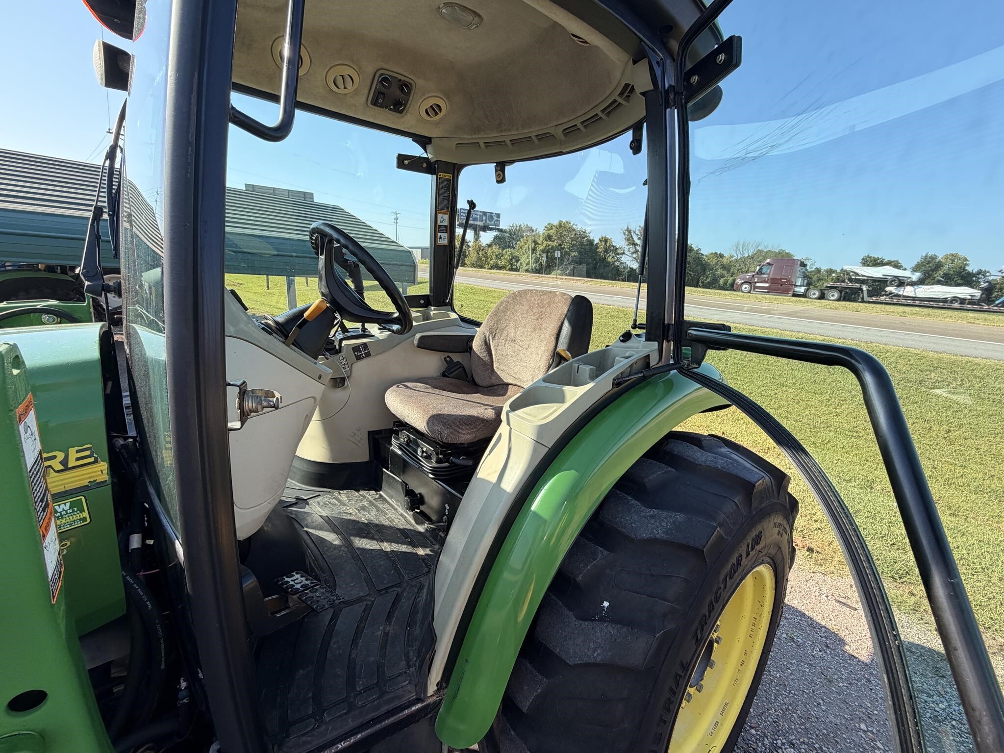 2008 John Deere 4720 Tractor