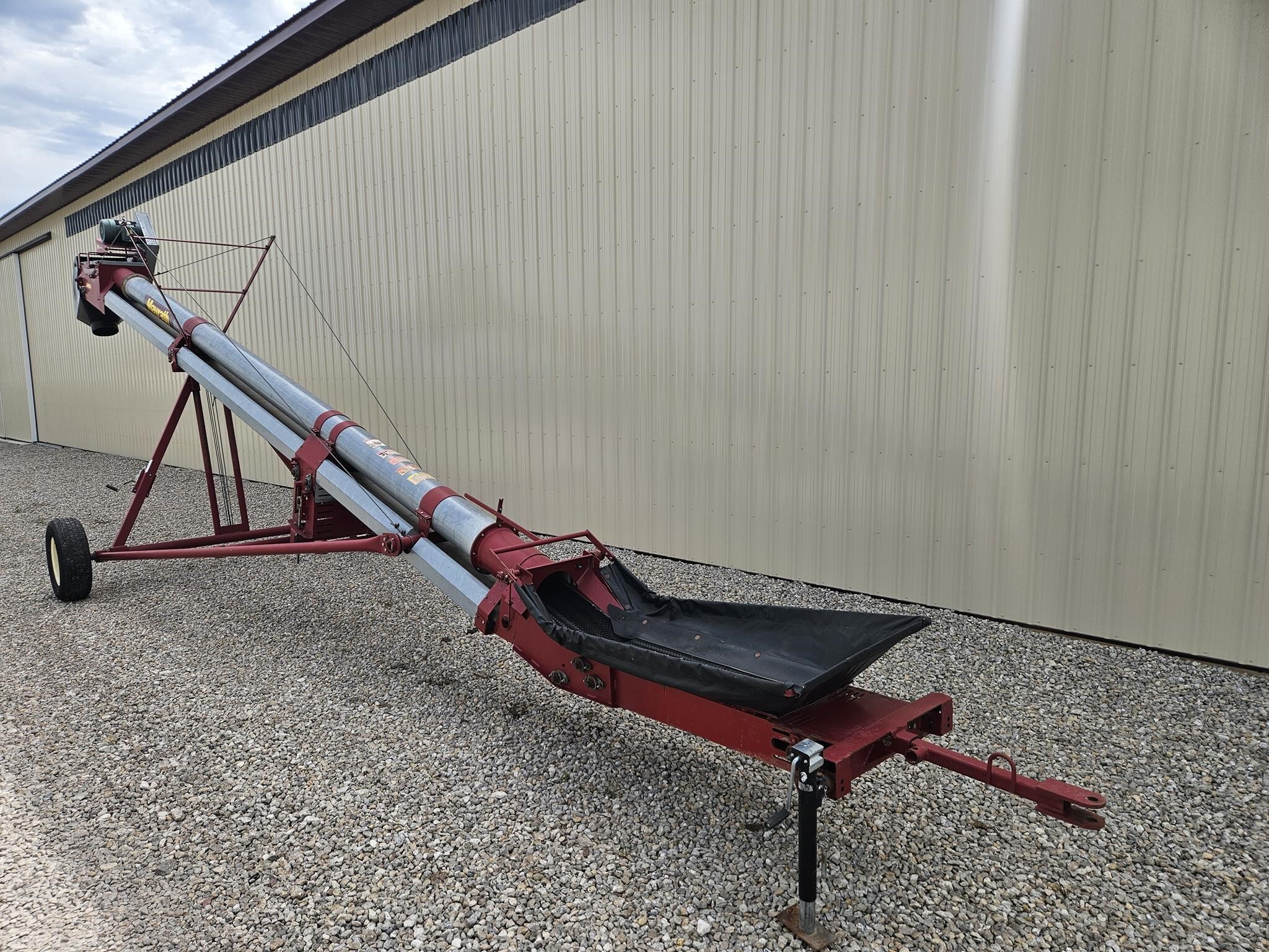  Mayrath 15x35 Augers and Conveyor