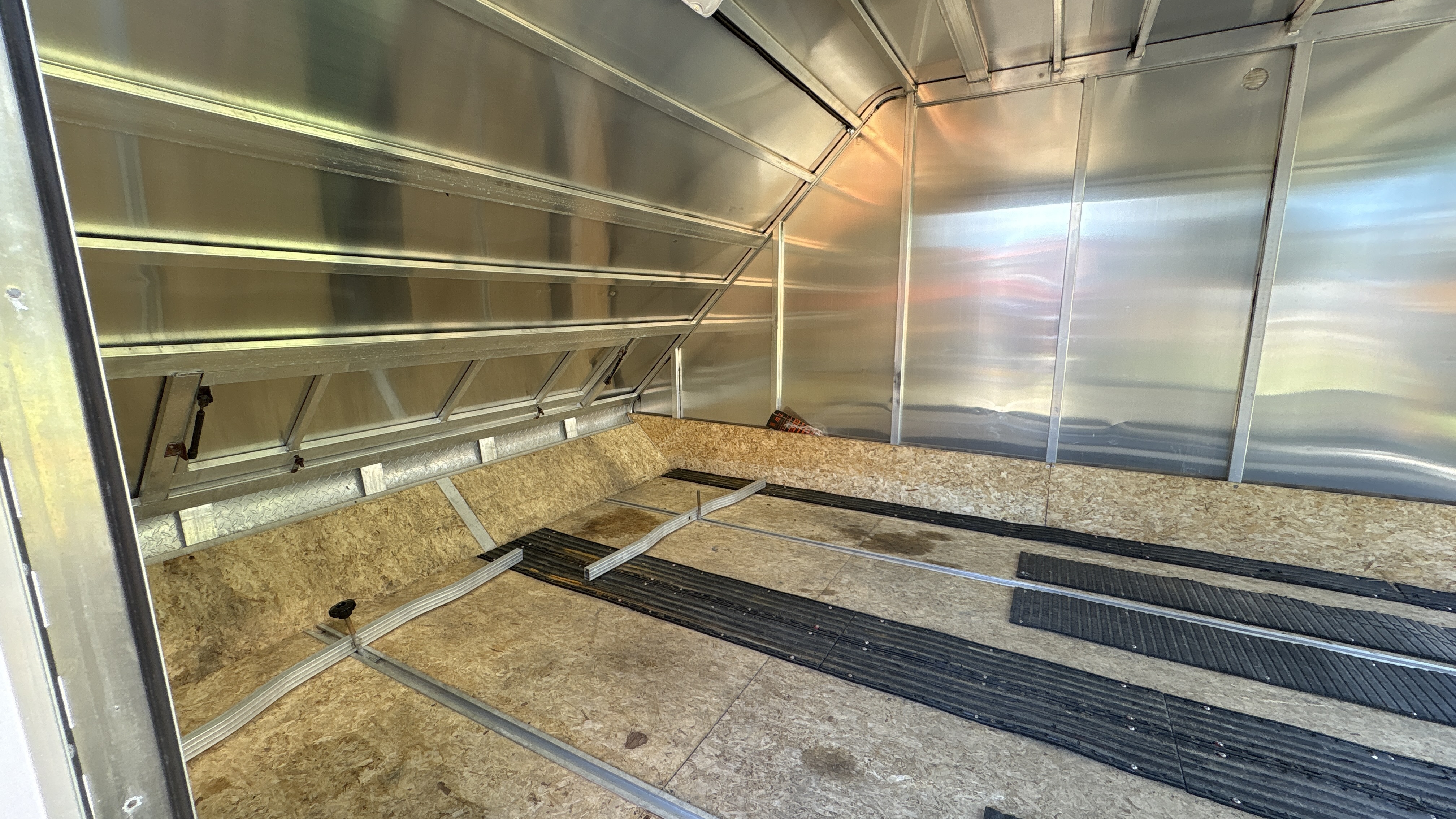 2021 Sport Haven Utility Trailer Flatbed Trucks/Trailer