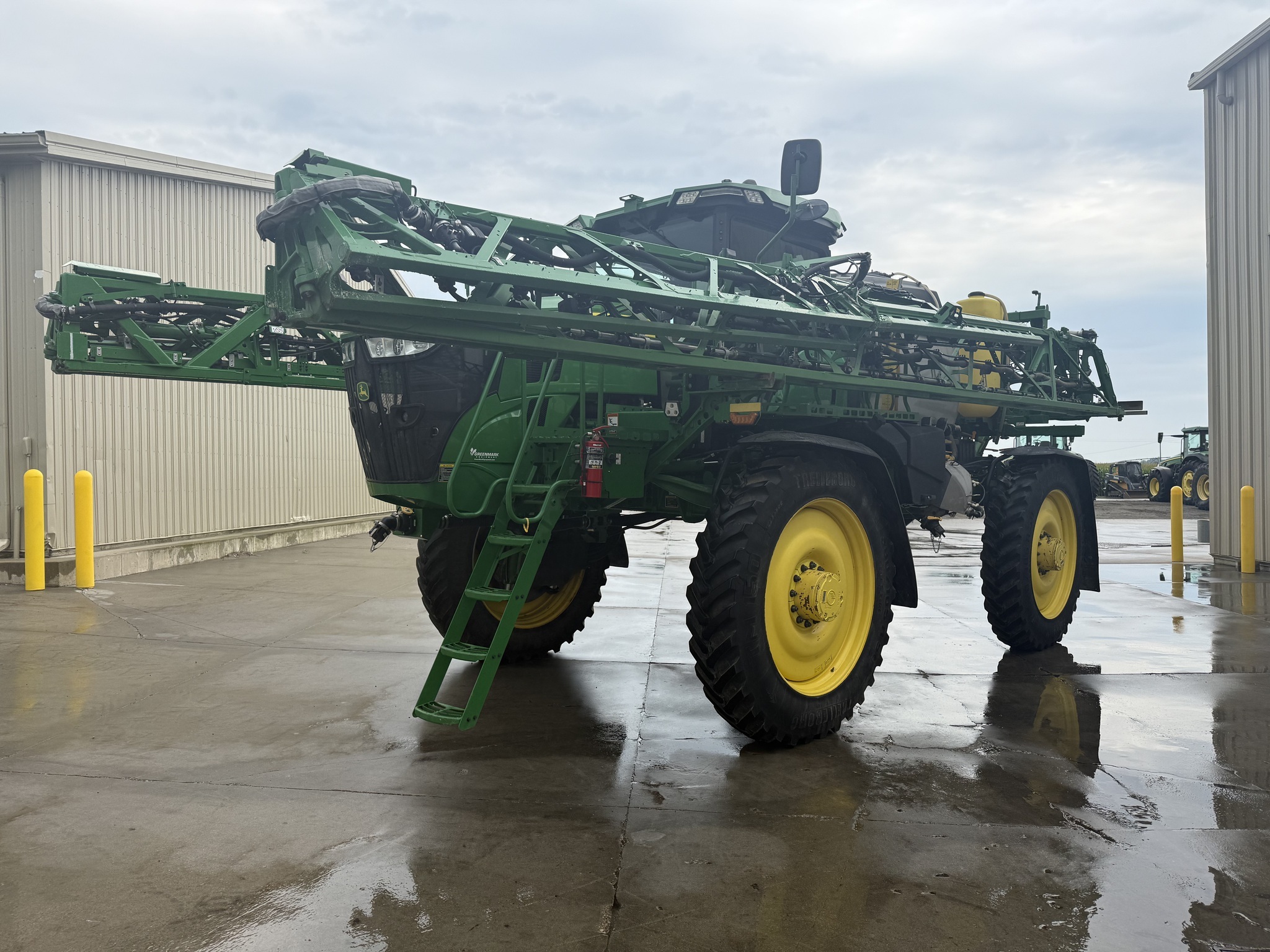 2022 John Deere 612R Self-Propelled Sprayer