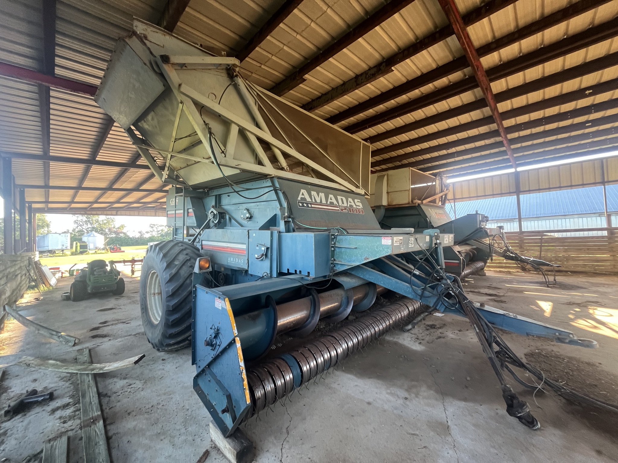 2004 Amadas 2100 Peanut Equipment